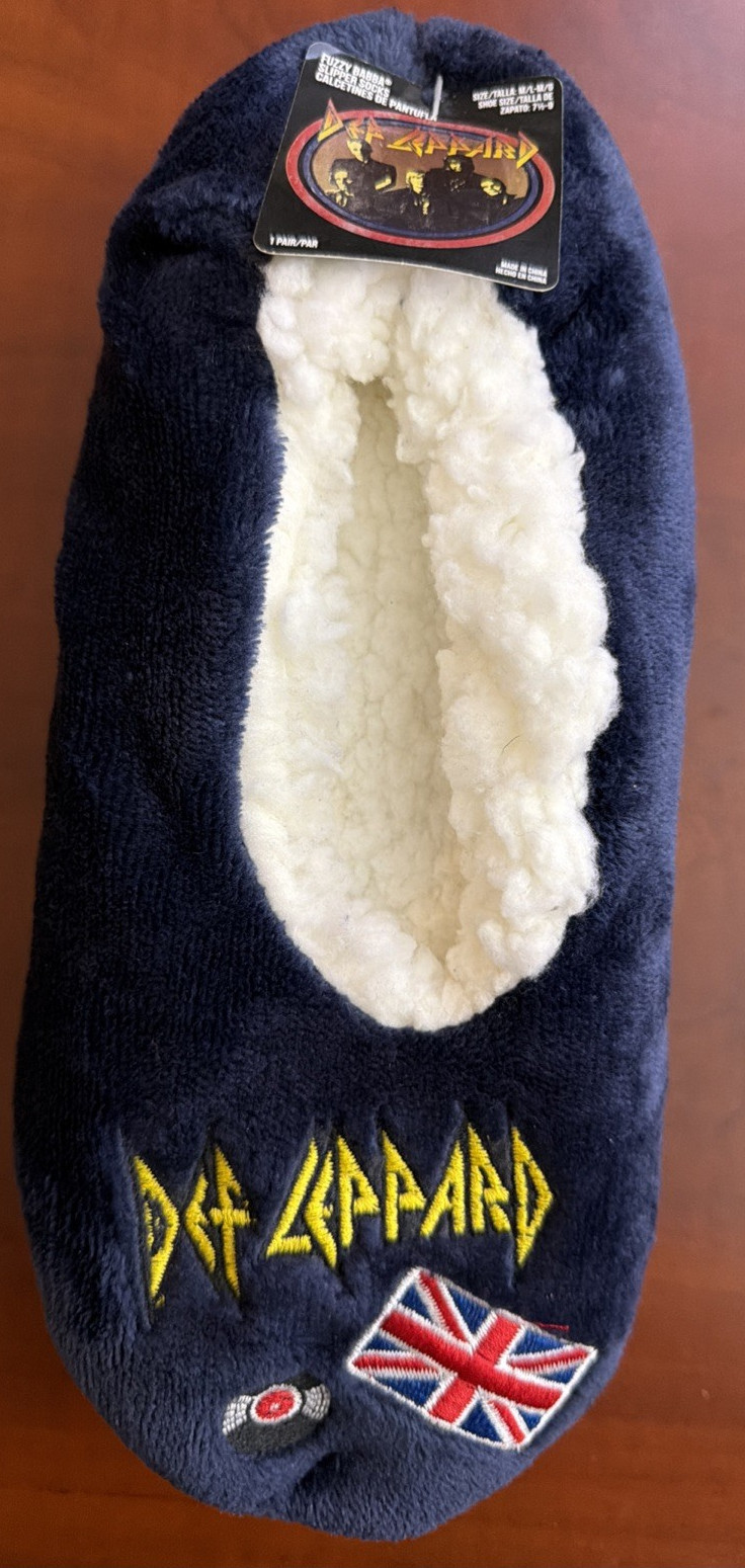 Def Leppard Fuzzy Babba Sherpa Lined Non Slip Slipper Socks Women M/L 7.5-9 NWT