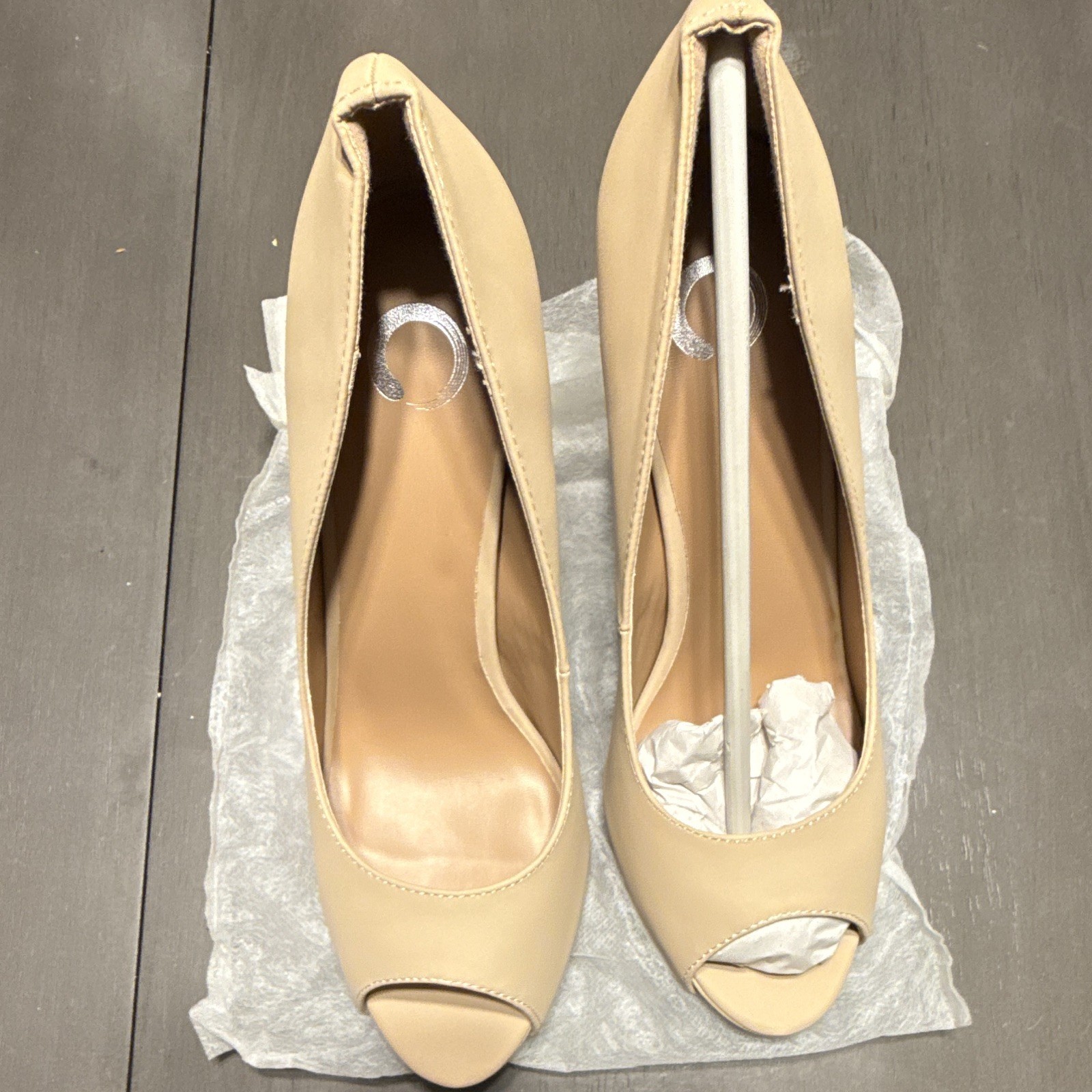 Nude Peep Toe Stiletto Pump Heels Slip-On Solid Women’s US Size 8