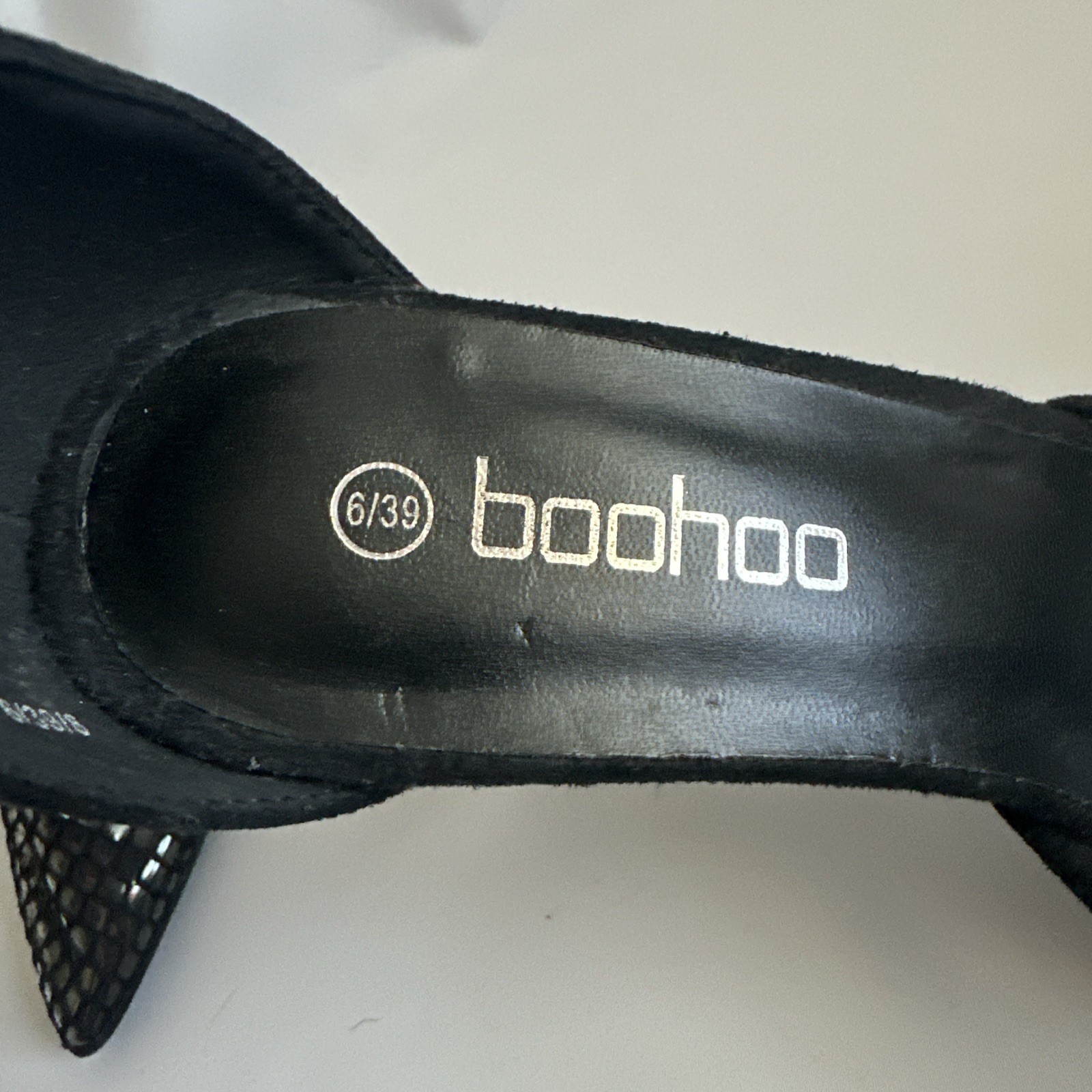 Boohoo Women Black Heel Size 6 Fishnet Pointed Toe Faux Suede Clear Plastic Shoe