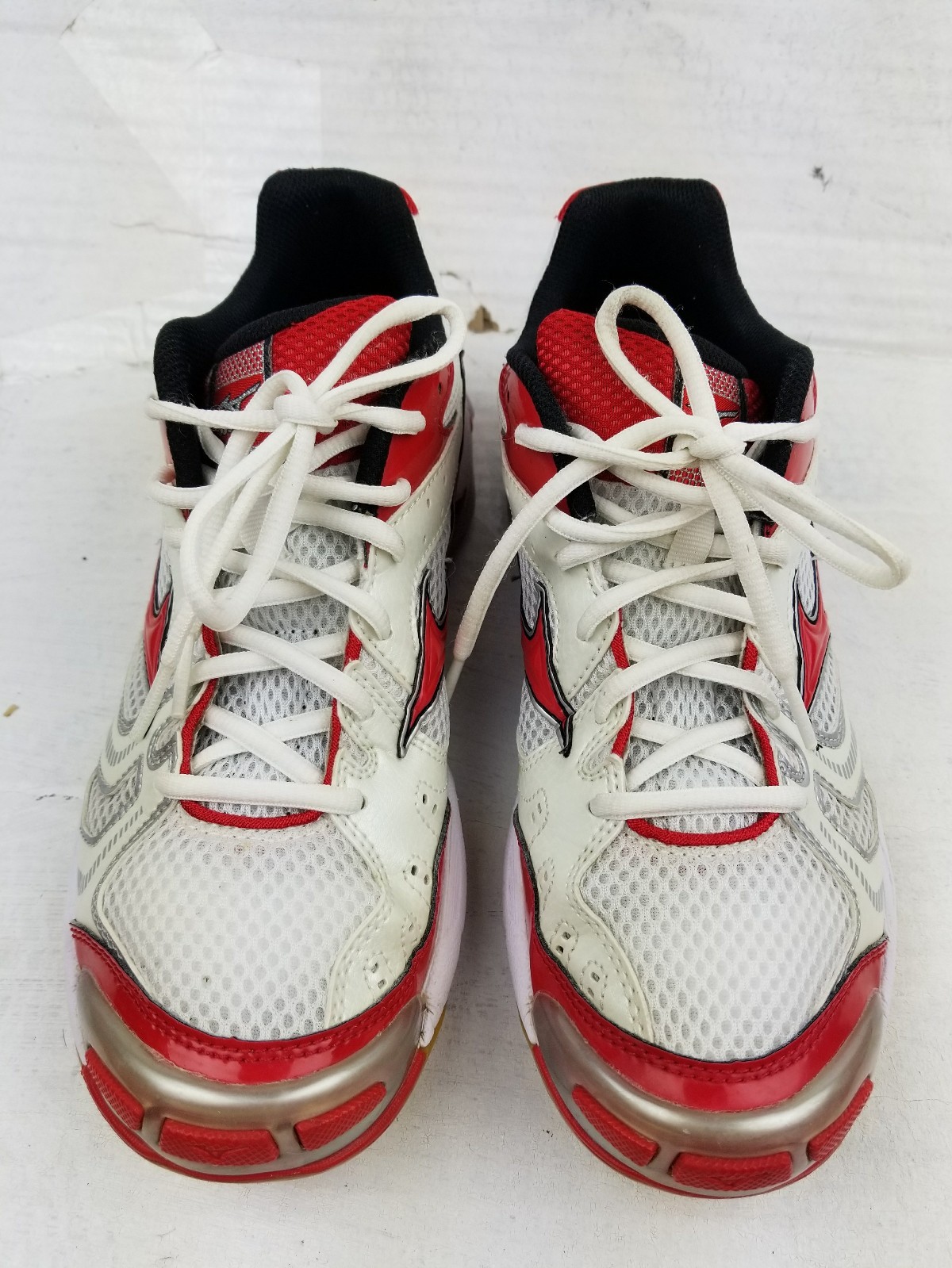 Mizuno Wave Bolt 2 Women’s Running/Walking Althletic Shoes SZ 9.5