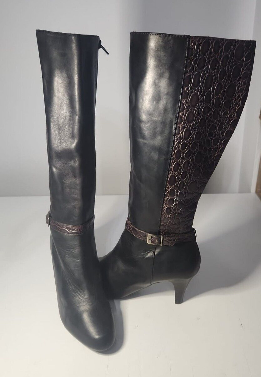 Women’s Sudini Leather Long Boots (Size 9.5M)