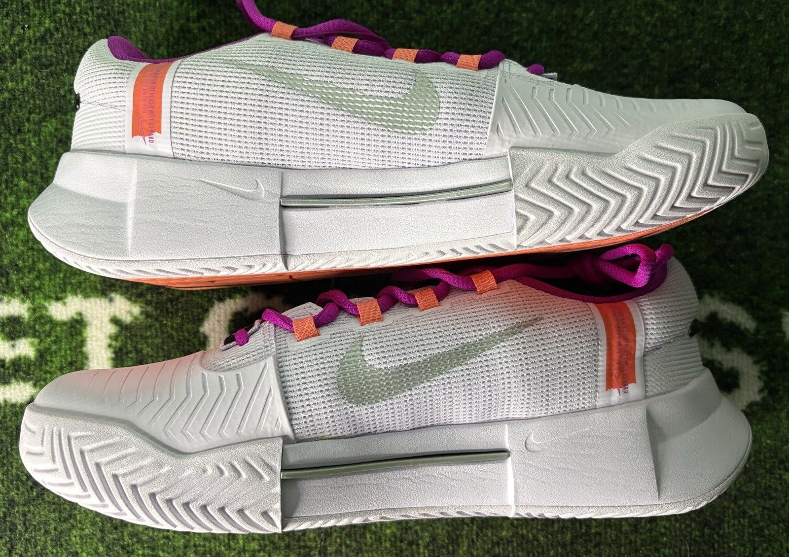 US Women’s 10.5/M 9 – Nike Zoom GP Challenge 1 Premium HC “NYC Tournament Pack”