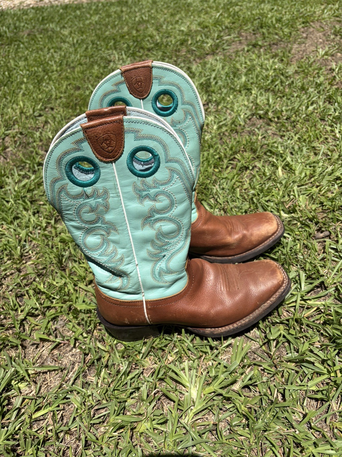 Ariat Square Toe Boots Women’s Western Leather Cowboy Teal Size 6.5B