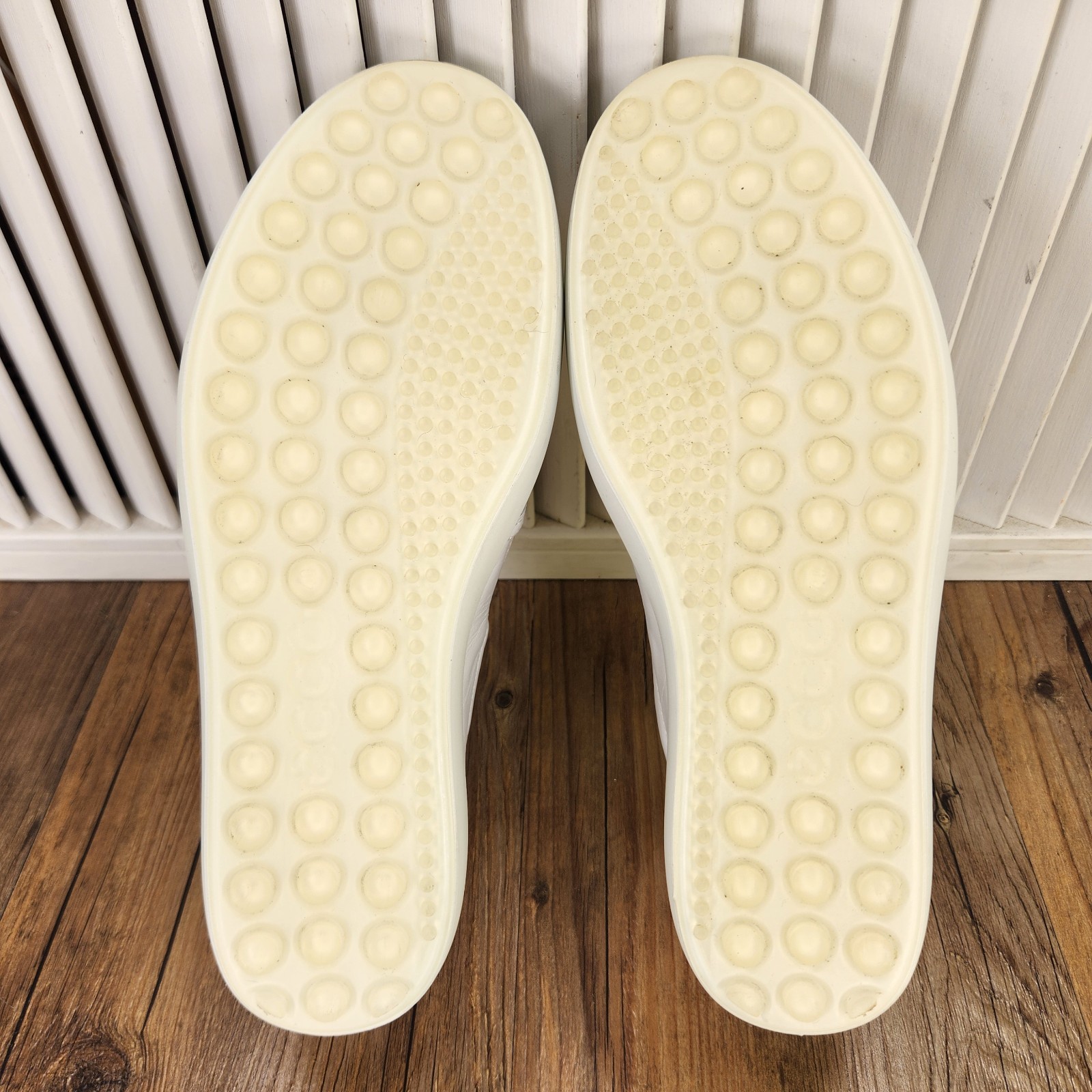 ECCO Soft 7 Woven Slip-On Womens Sz 9.5 White Leather Modern Sleek Loafers Shoes