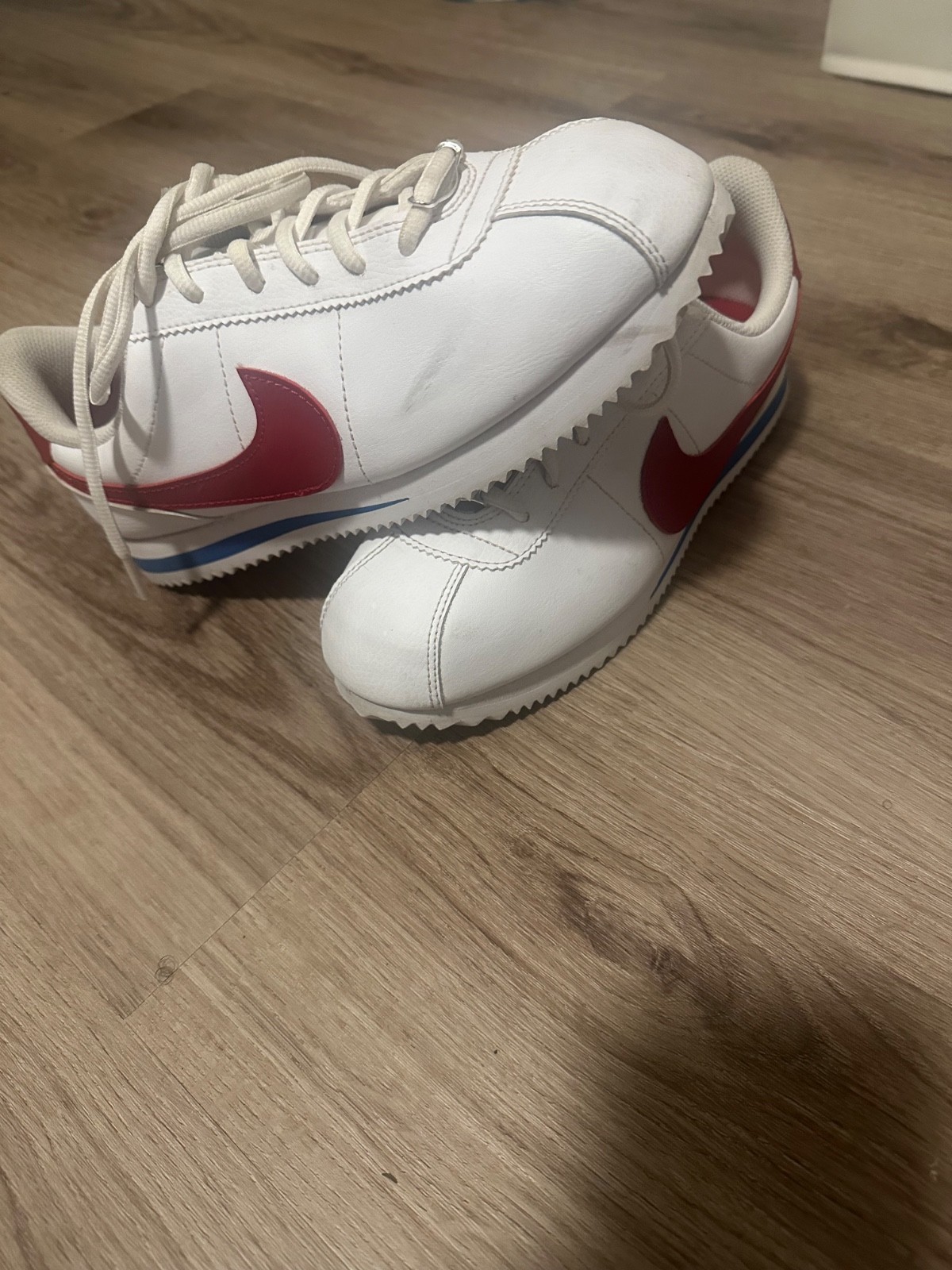 Size 7 – Nike Classic Cortez Leather White Red W