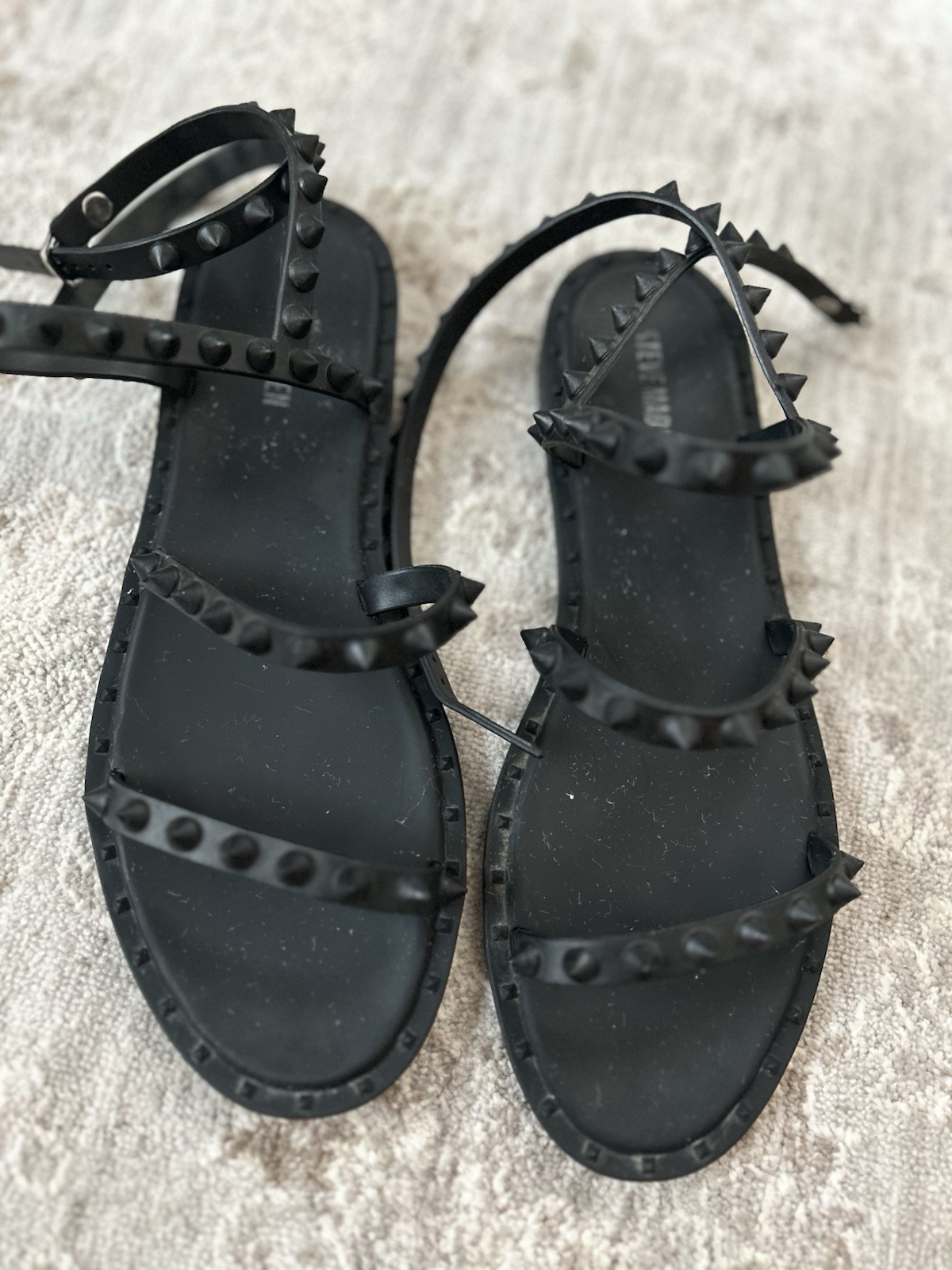 Steve Madden Black Women’s Above Ankle Buckle Sandal Sz 8 Boho Gothic Beach Moto