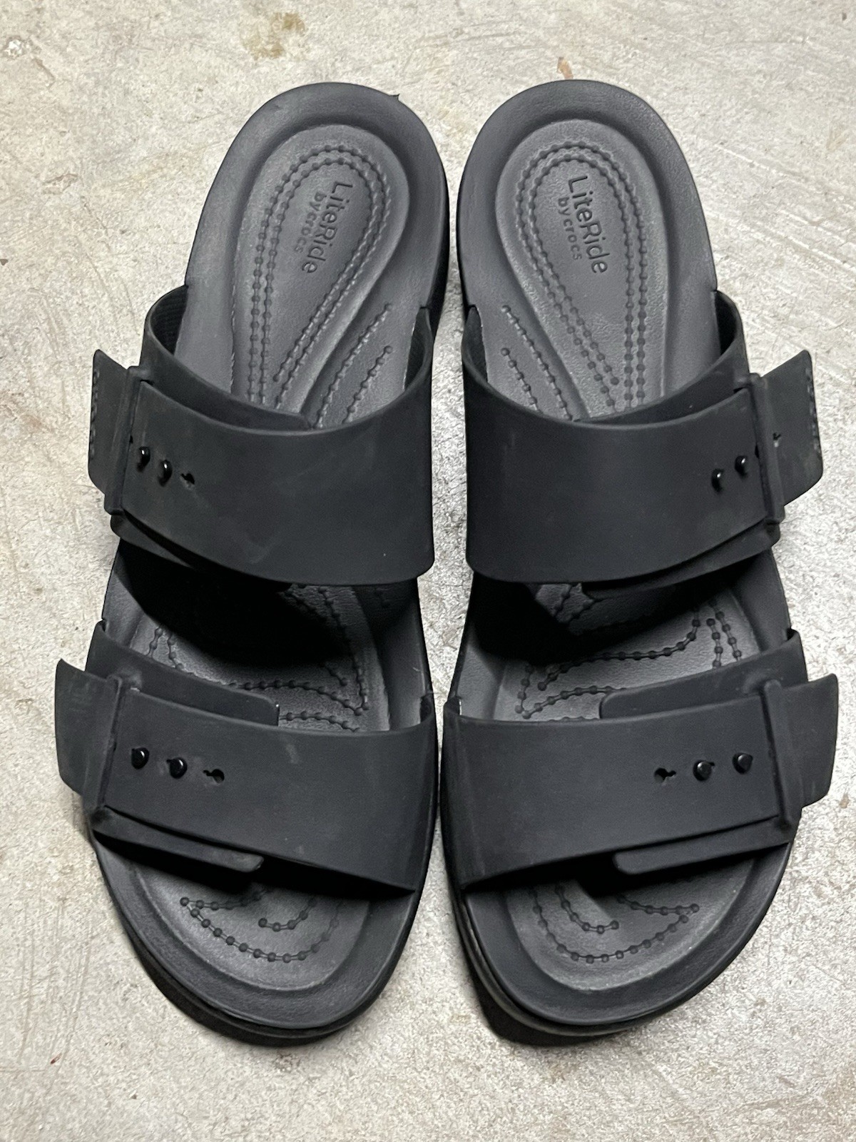 Women’s Crocs LiteRide Brooklyn black platform low wedge slide sandals size 10