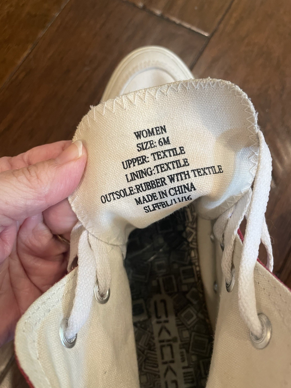 University Of Alabama Women’s Size 6 High Top Tennis Shoes Skicks