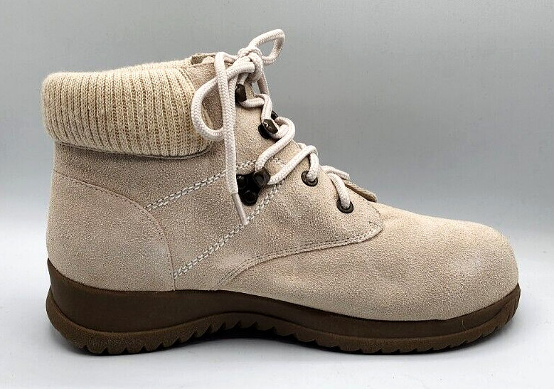 Wanderlust Ankle Boots Boston Winter T10459 Beige Suede Hiking Granolagirl 8.5 W