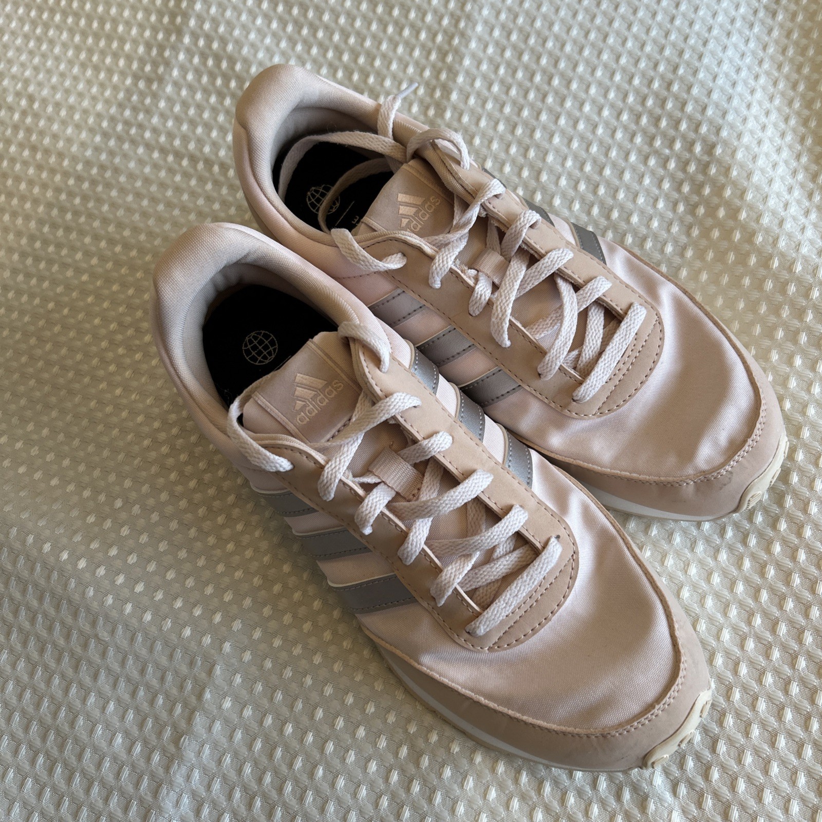 Adidas Run 60s 3.0 Womens Classic Retro Fashion Sneakers Trainers Sz 7.5