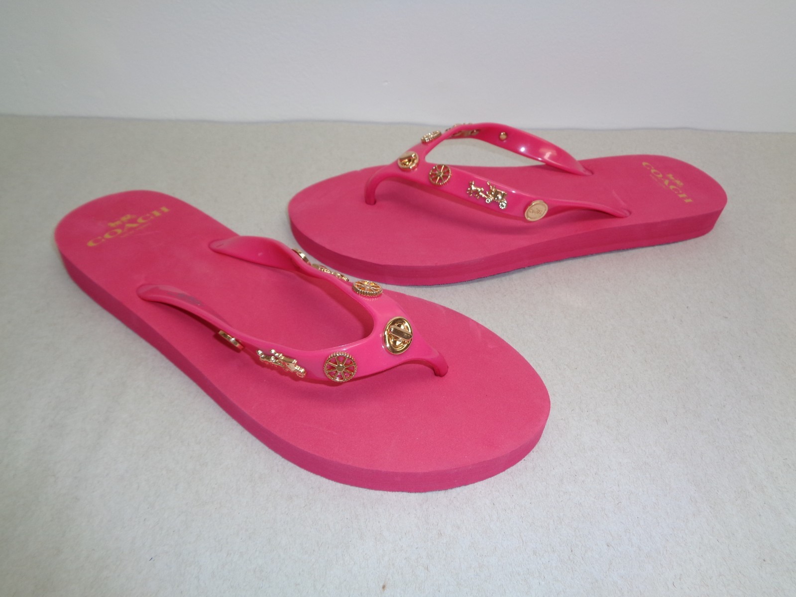Coach Size 6 M ALYSSA CHARMS Dahlia Pink Flip Flop Sandals New Womens Shoes
