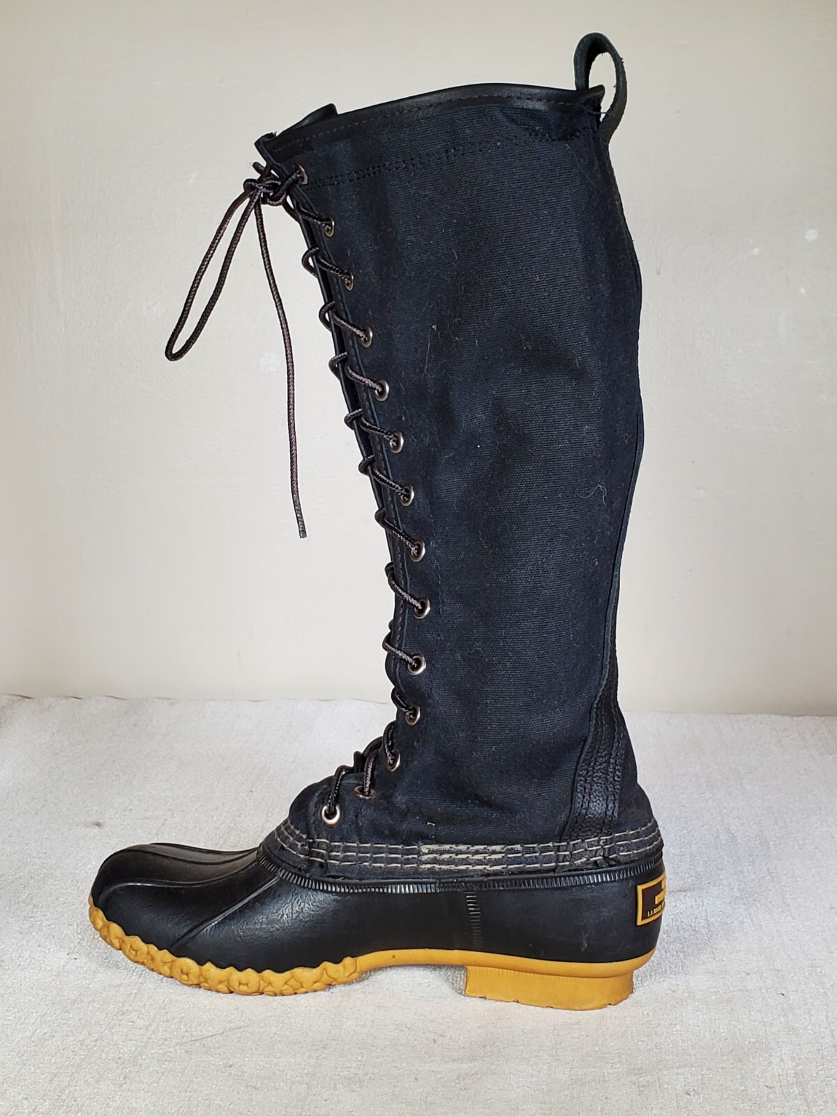 L.L. Bean Signature 16″ Black Waxed Canvas Unlined Tall Hunting Boots Women US 6