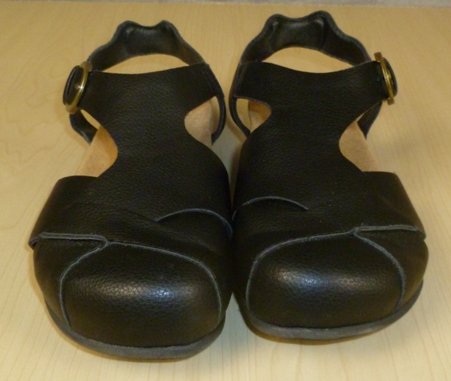 Earth Origins Man Made Leather Closed-Toe Sandals – Sierra – Black Size 7M $65