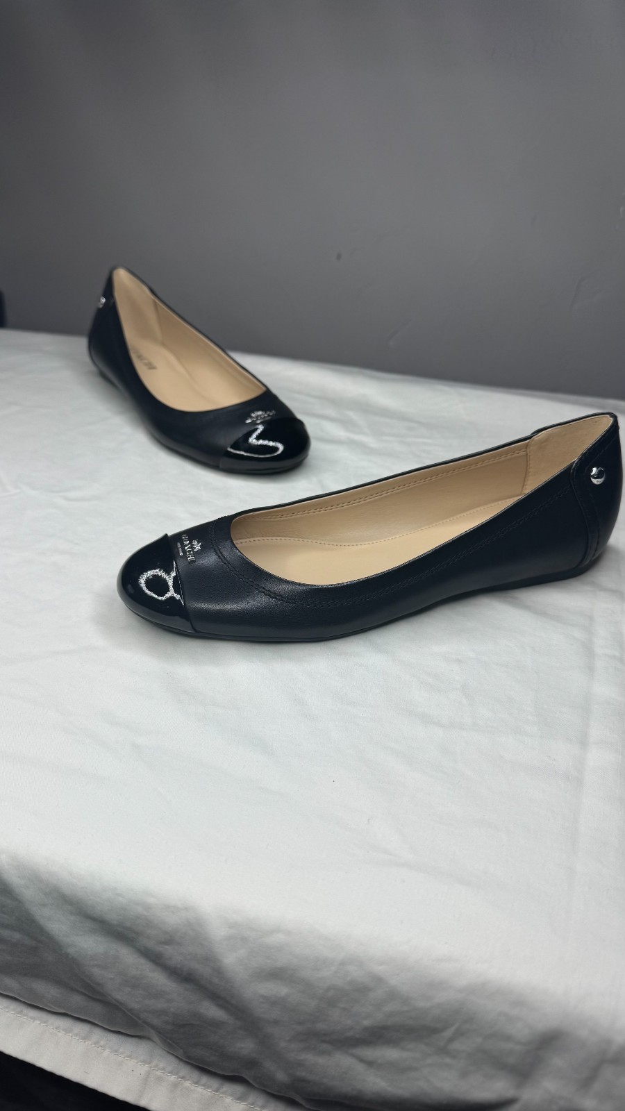 Coach Chelsea Ballet Flats Black Matte Calf Patent Cap Toe Leather Women’s Size