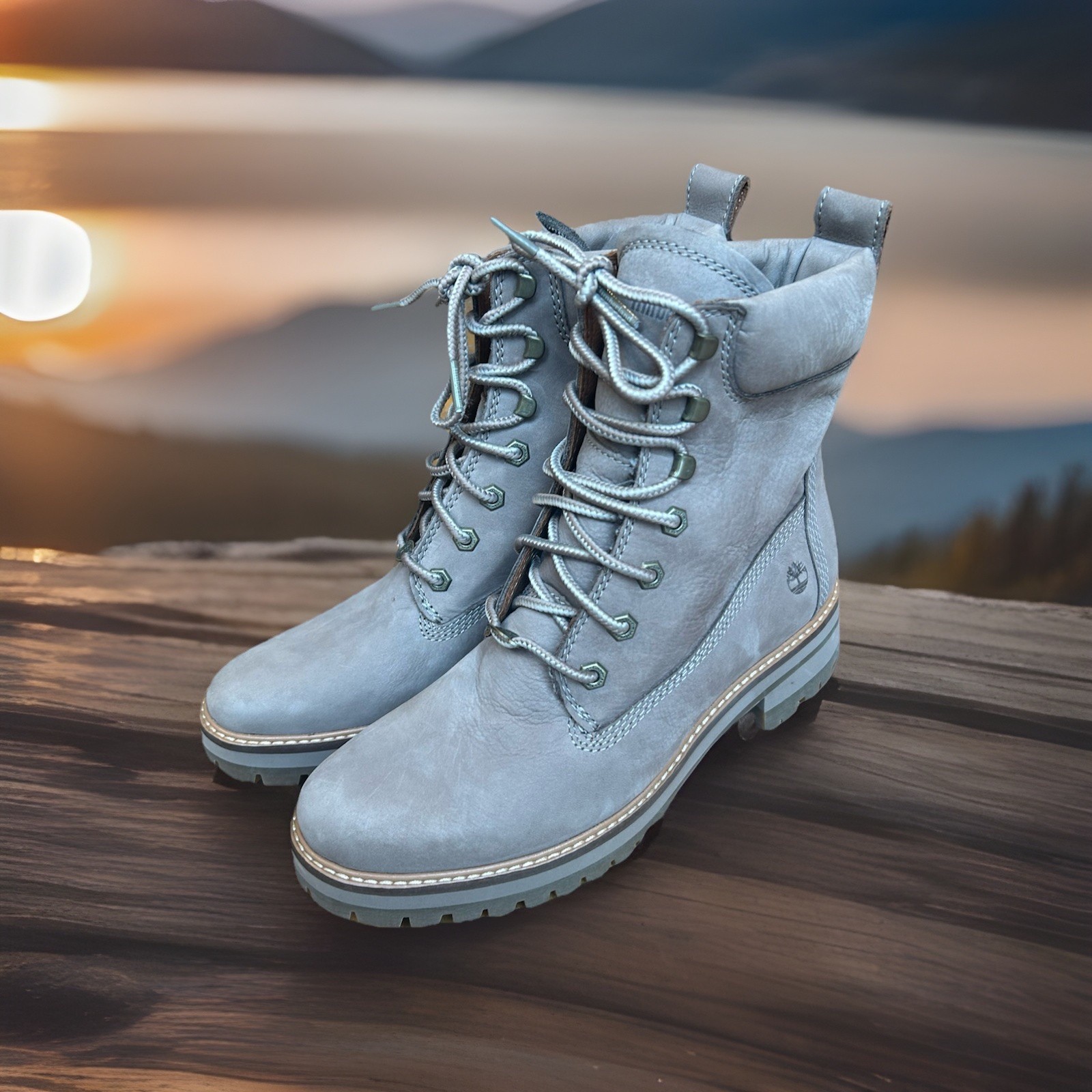 Timberland Women’s US 10 Courmayeur Valley 6″ Ankle Boots A1RQX Taupe Nubuck