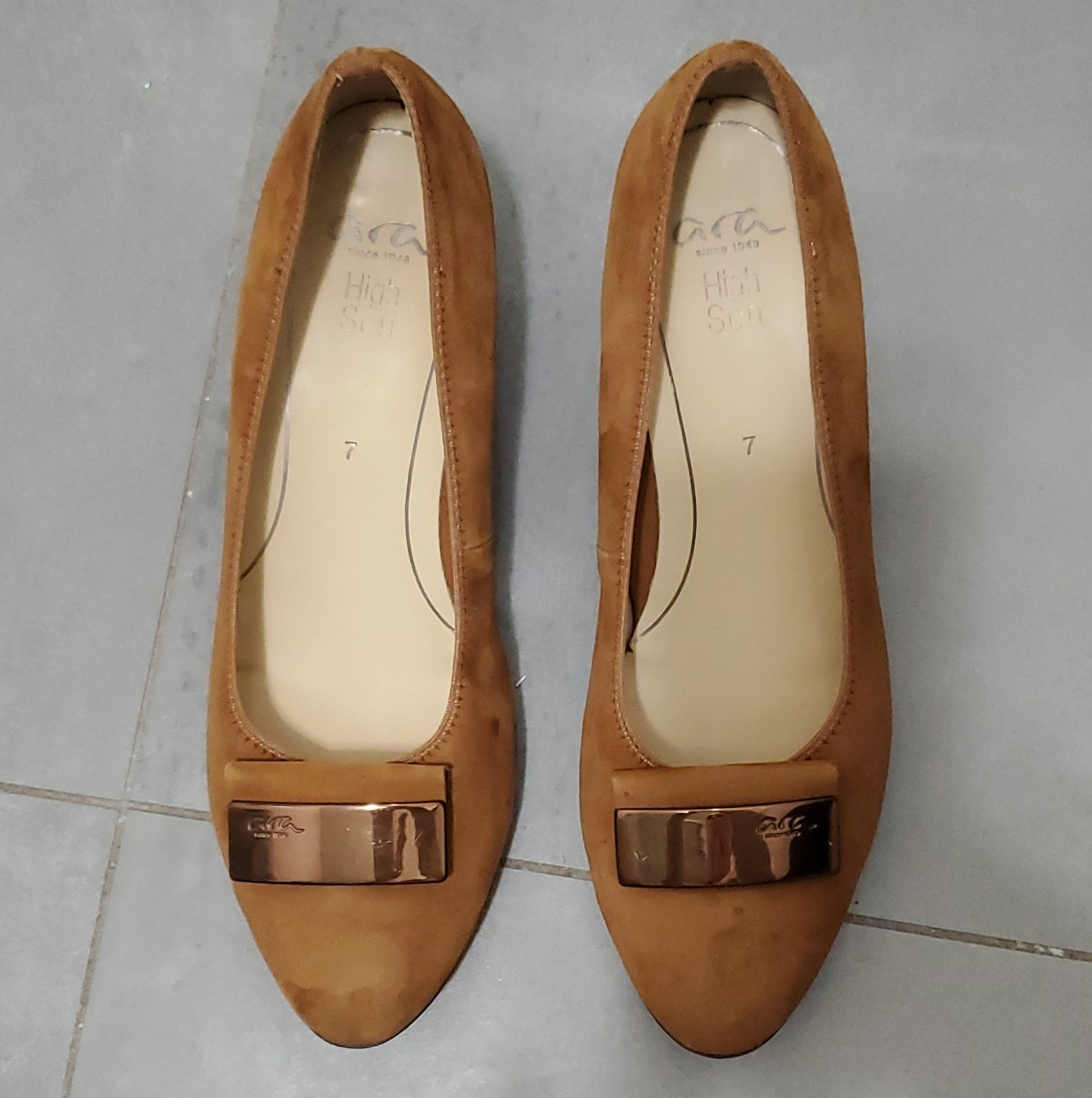 Ara Womens 9 Brown Suede Solid Slip-On Pumps Block Heel Metal Buckle Comfort