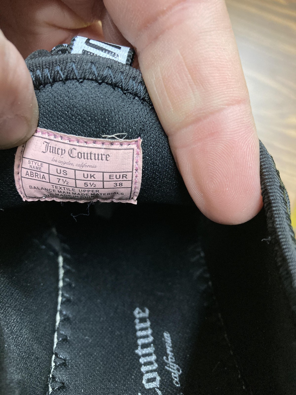 Juicy Couture Abria Shoes Womens Size 7.5 Black Logo Athletic Walking Sneakers