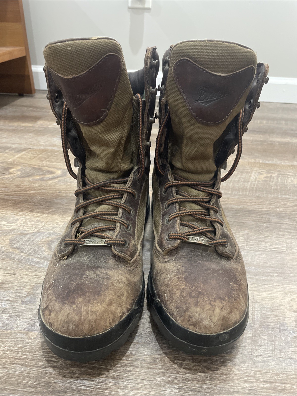 Danner Women’s Sequoia Insulated Hiking Hunting Boots 52800 Size 9
