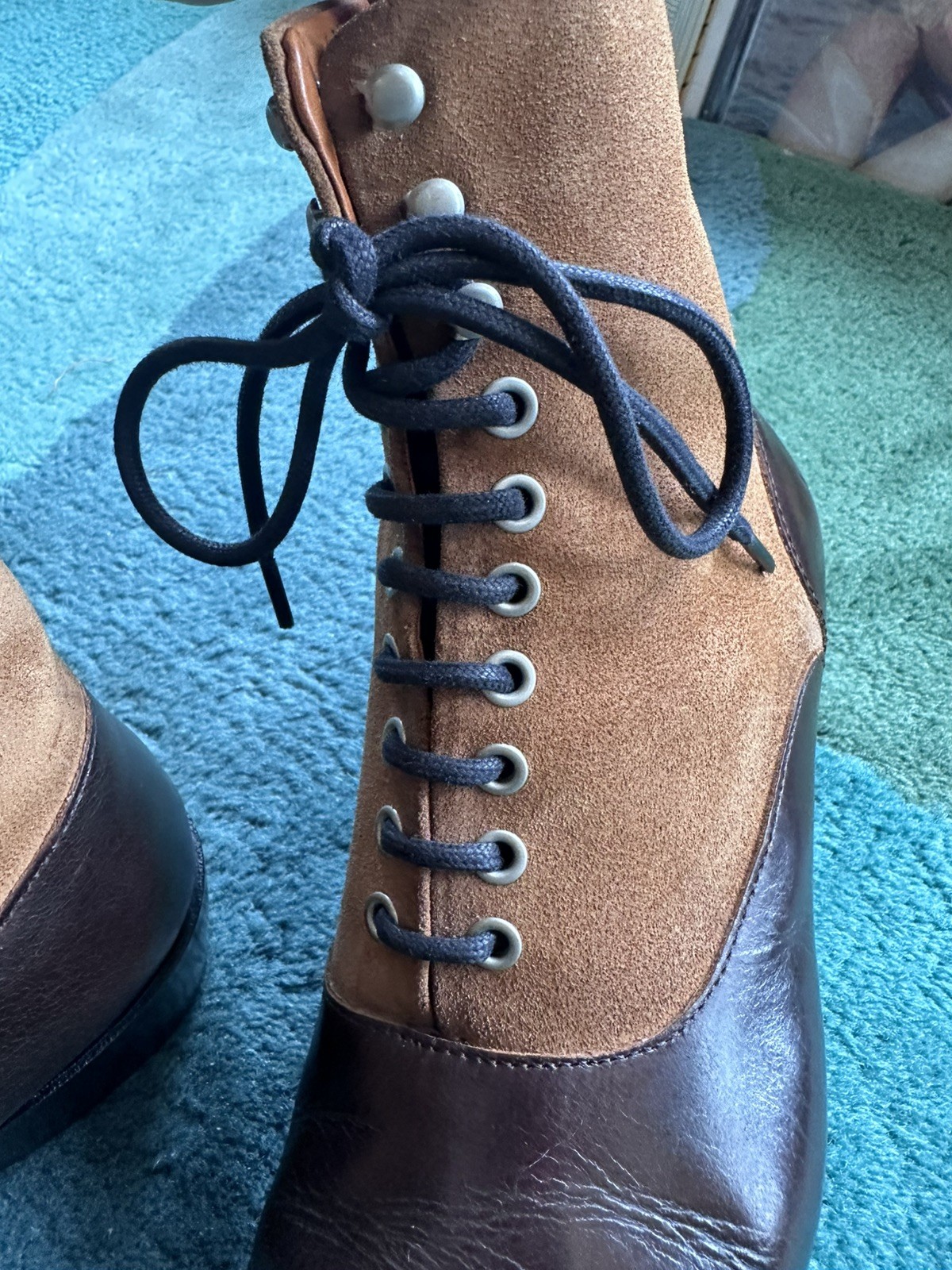 Fluevog EXCELLENT Fox & Fluevog Eugene posh leather/suede lace-up boot -W10/M8