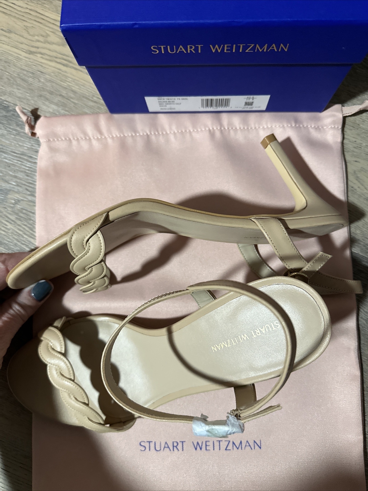 Stuart Weitzman Dancer Twistie 75 Leather Sandal Women’s Golden Beige Size 10