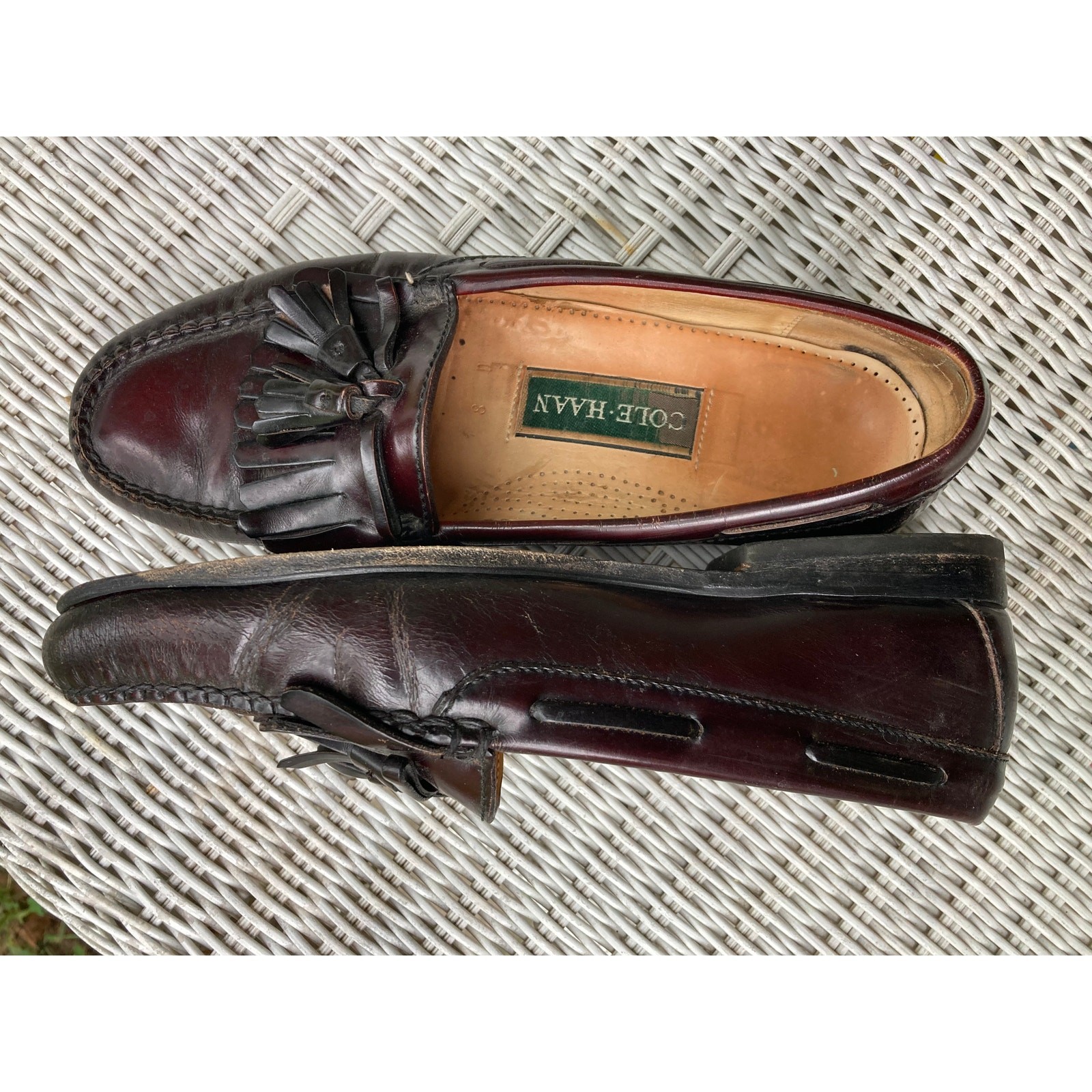 Cole Haan – Old Money/Quiet Luxury/ Traditional Pinch Tassel Loafer-M8/W10