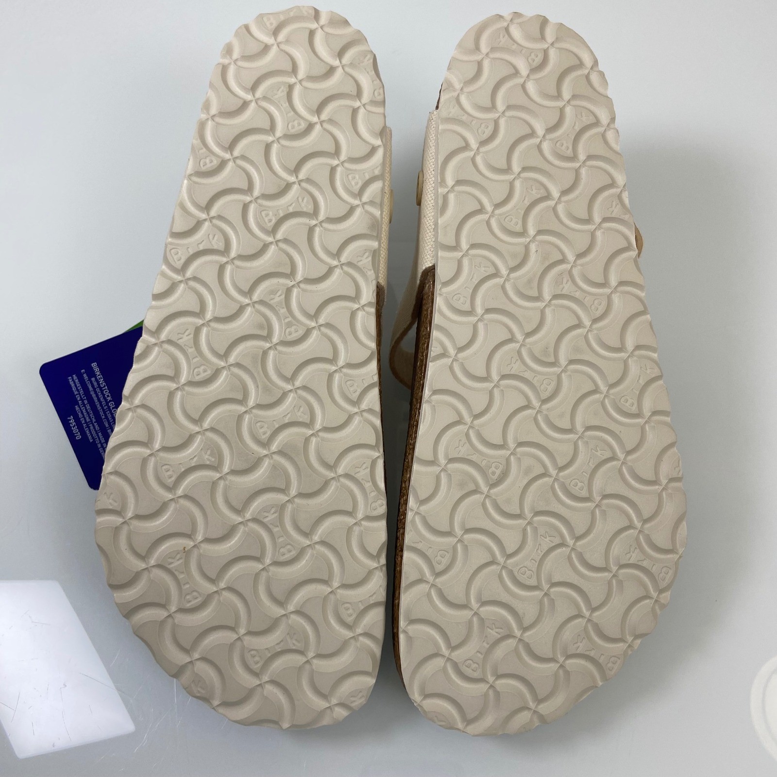 Birkenstock Womens US 9 EU40 Eggshell Gizeh Vegan Thong Sandals New Canvas NWOB