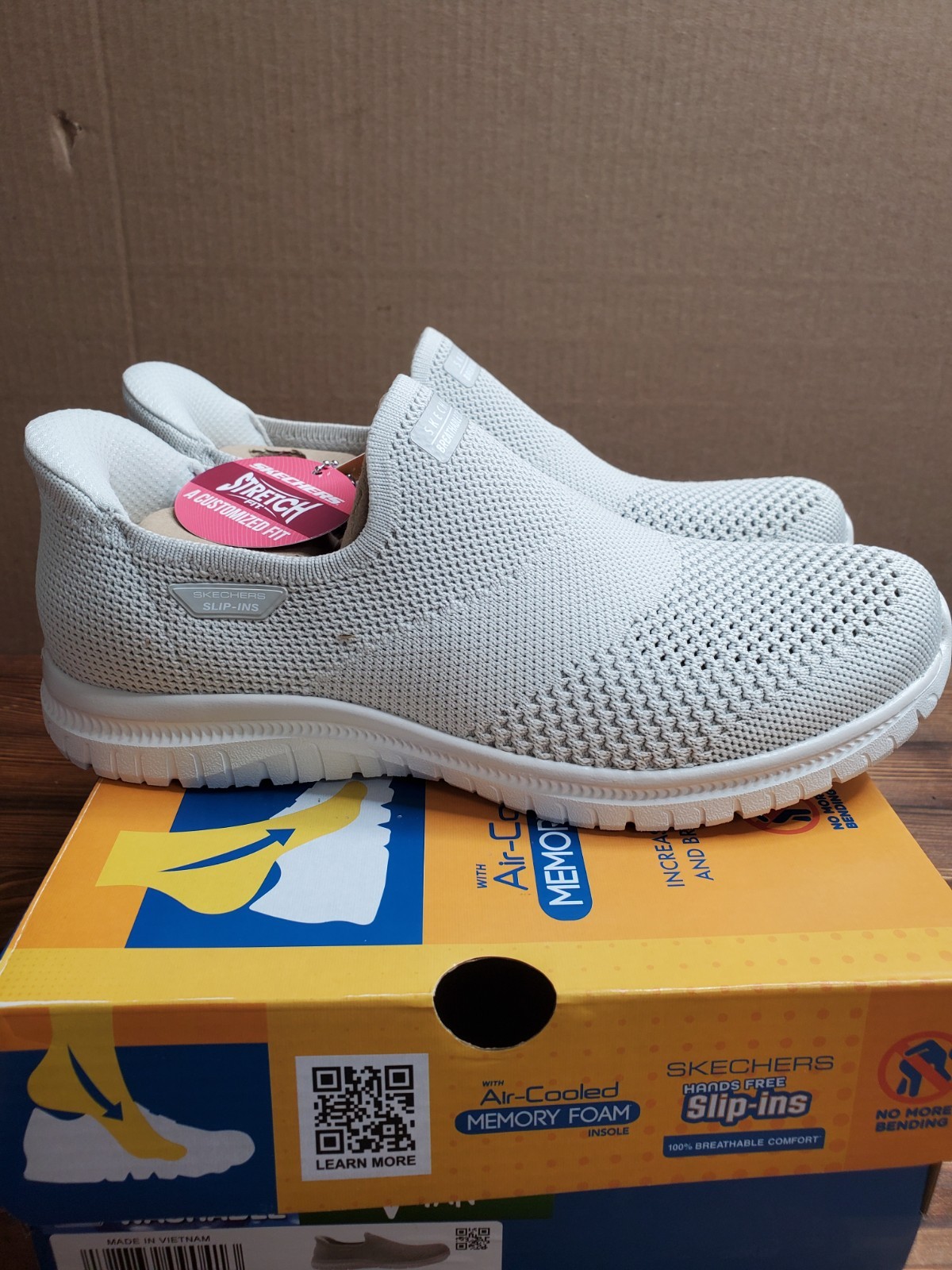 Skechers Performance Go Walk Evolution Gray Slip on Shoes Sneakers New Open Box