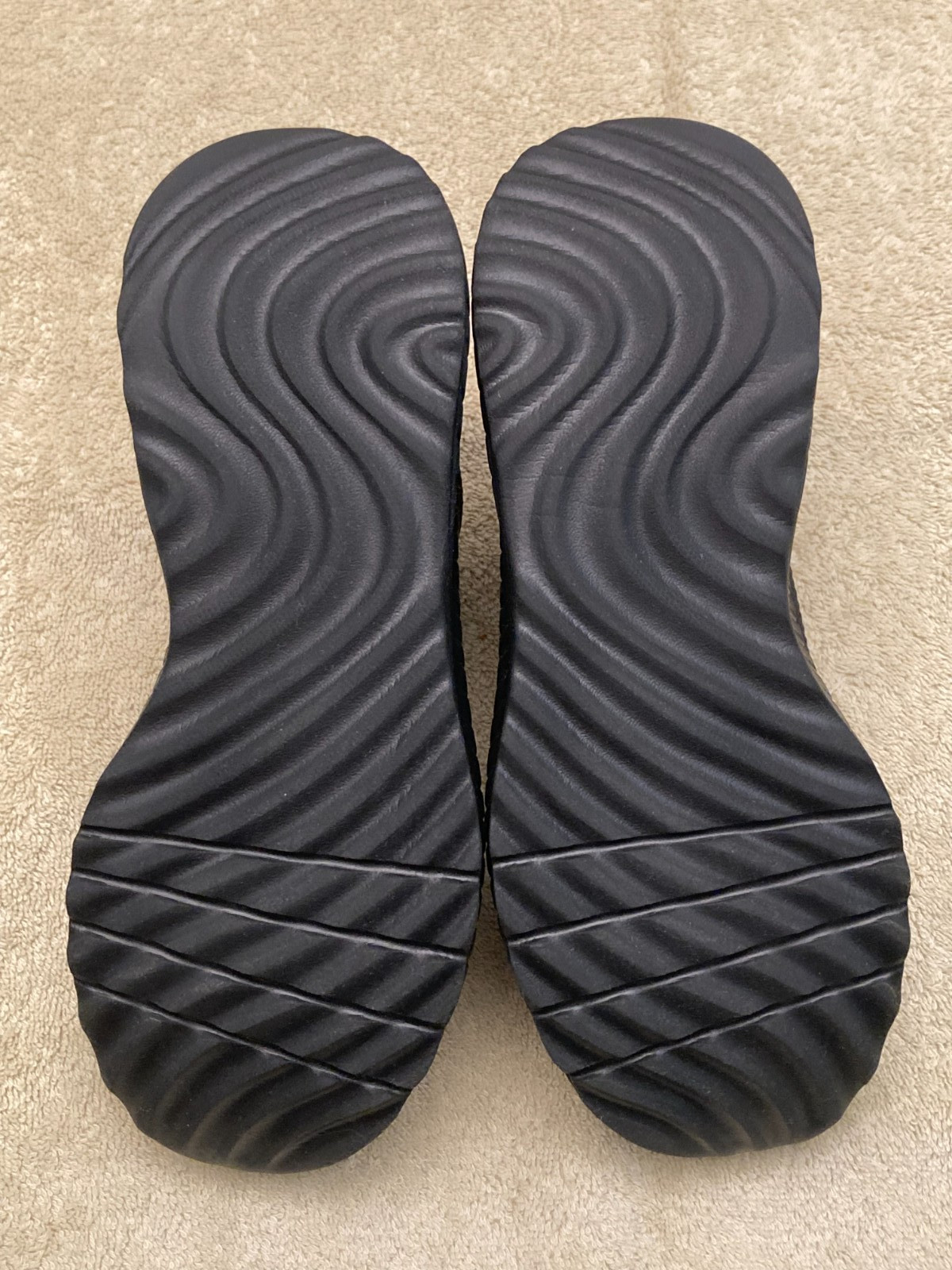 SKECHERS BOBS WOMEN’S SIZE 6.5 BLACK SLIP ON SNEAKERS