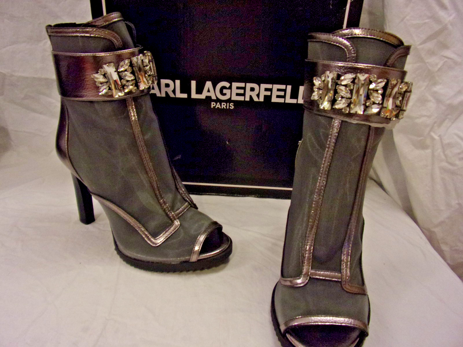 Karl Lagerfeld Paris Blayze Crystal Mesh Peep Toe Booties Silver 8M BNIB