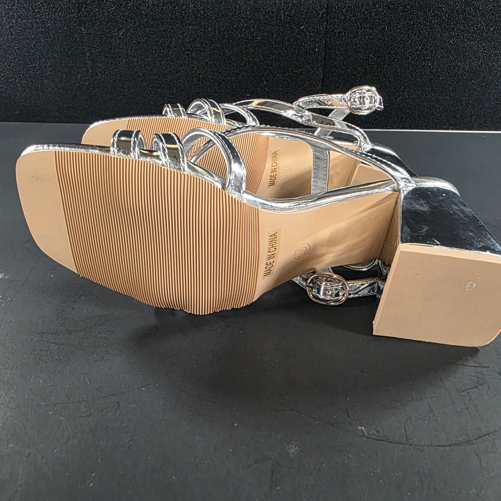 Woman Wild Fable Blaire Strappy Block Heeled Sandals Silver 6 Shoes Sexrosly NIB
