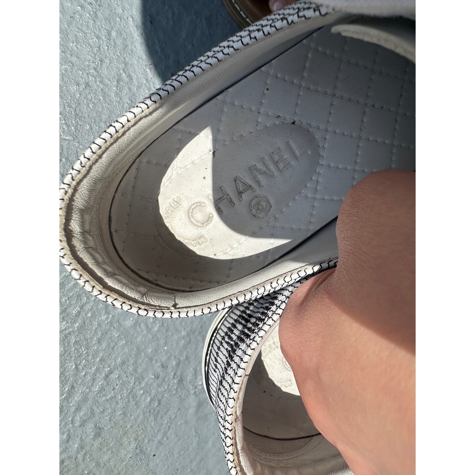 Chanel CC Logo Knit Sneakers Black White Blue Low Top Trainers G33731 Size 39