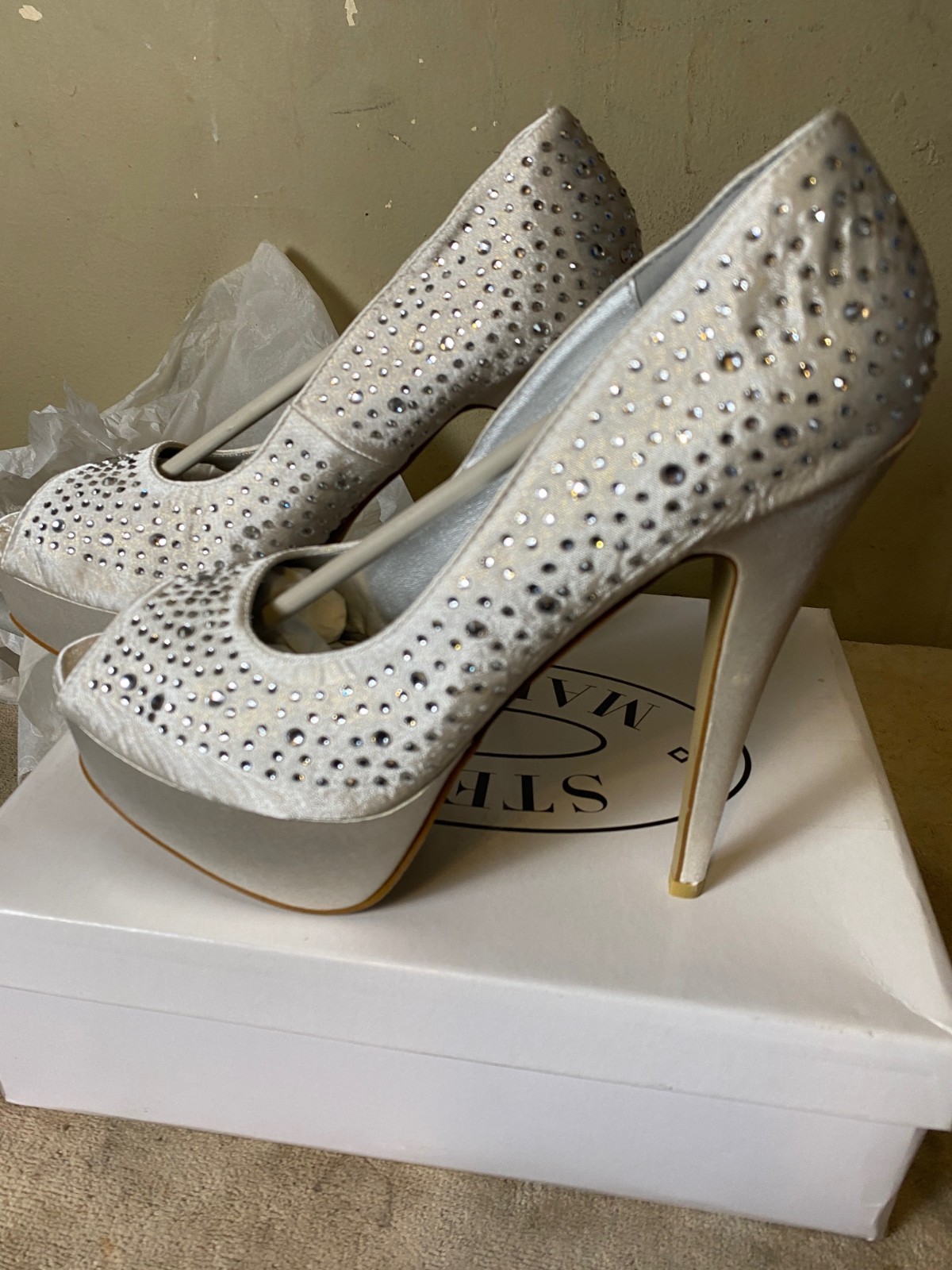 NIB-STEVE MADDEN Allessandra Silver Rhinestone Formal Stiletto Heels SZ 10M/11M