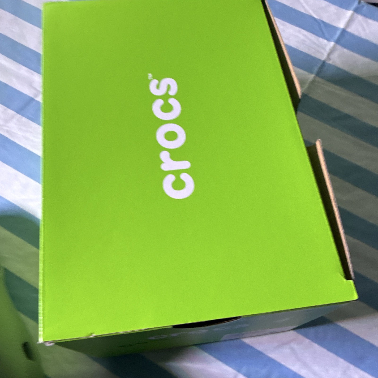 Crocs Classic Clog K «Moss» Green – Youth Size J6 (Fits Women’s US 7.5 / EUR 38-