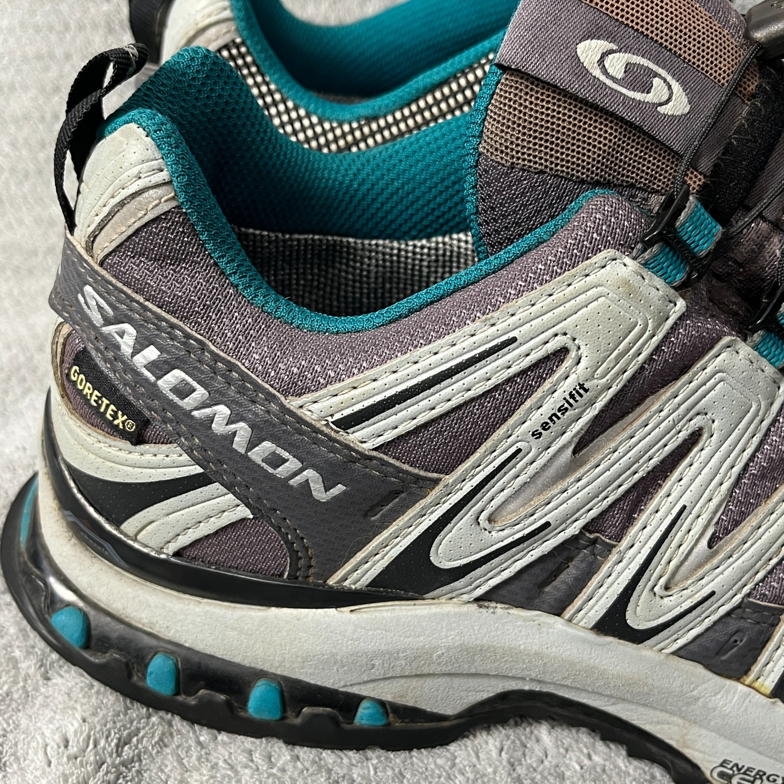 Salomon XA Pro 3D Ultra 2 Trail Shoes Hiking Athletic Terrain Sneakers women 7.5