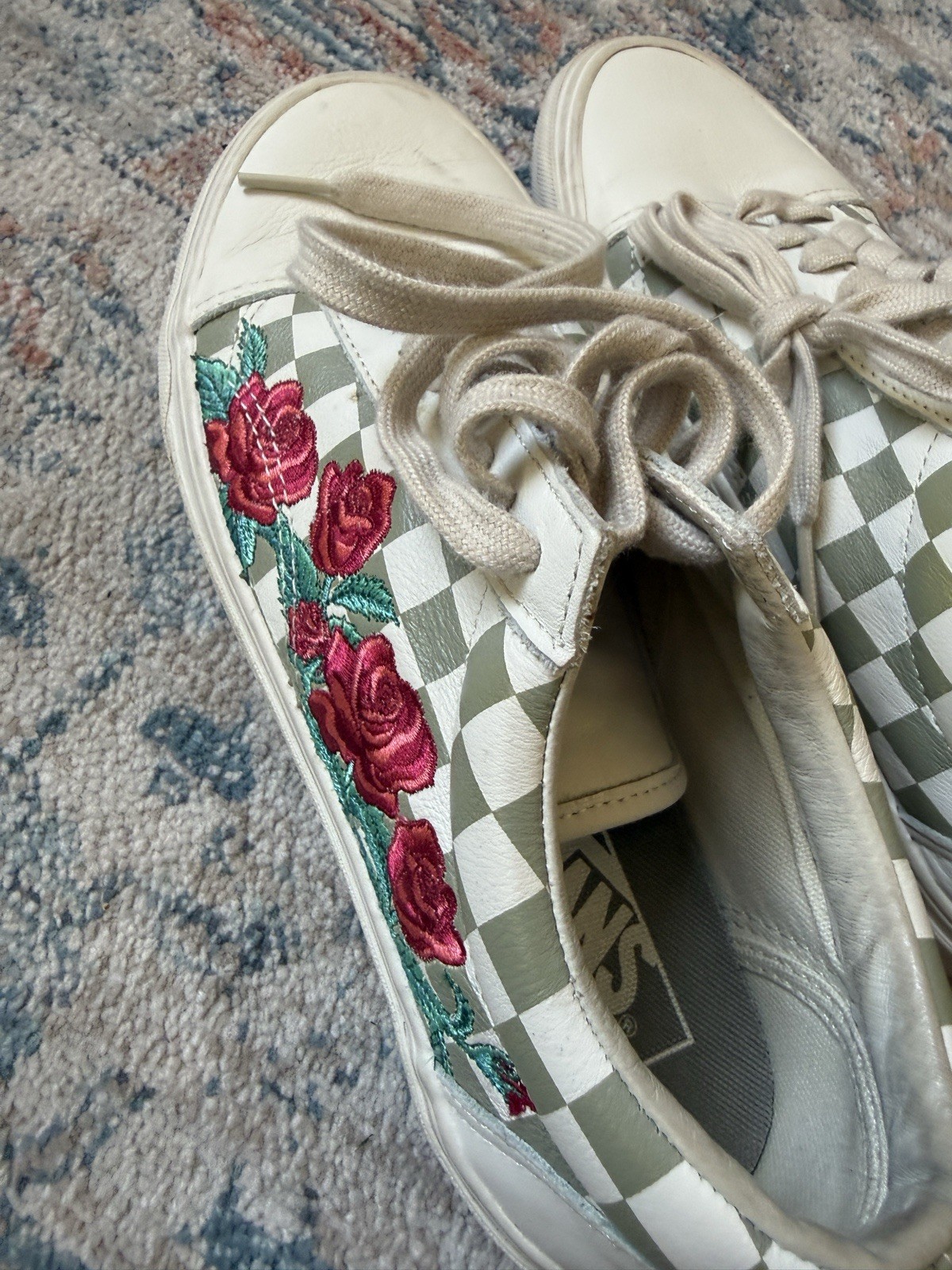 VANS Old Skool DX Rose Embroidery Marshmallow Skate Shoes Women 8.5 Men 7