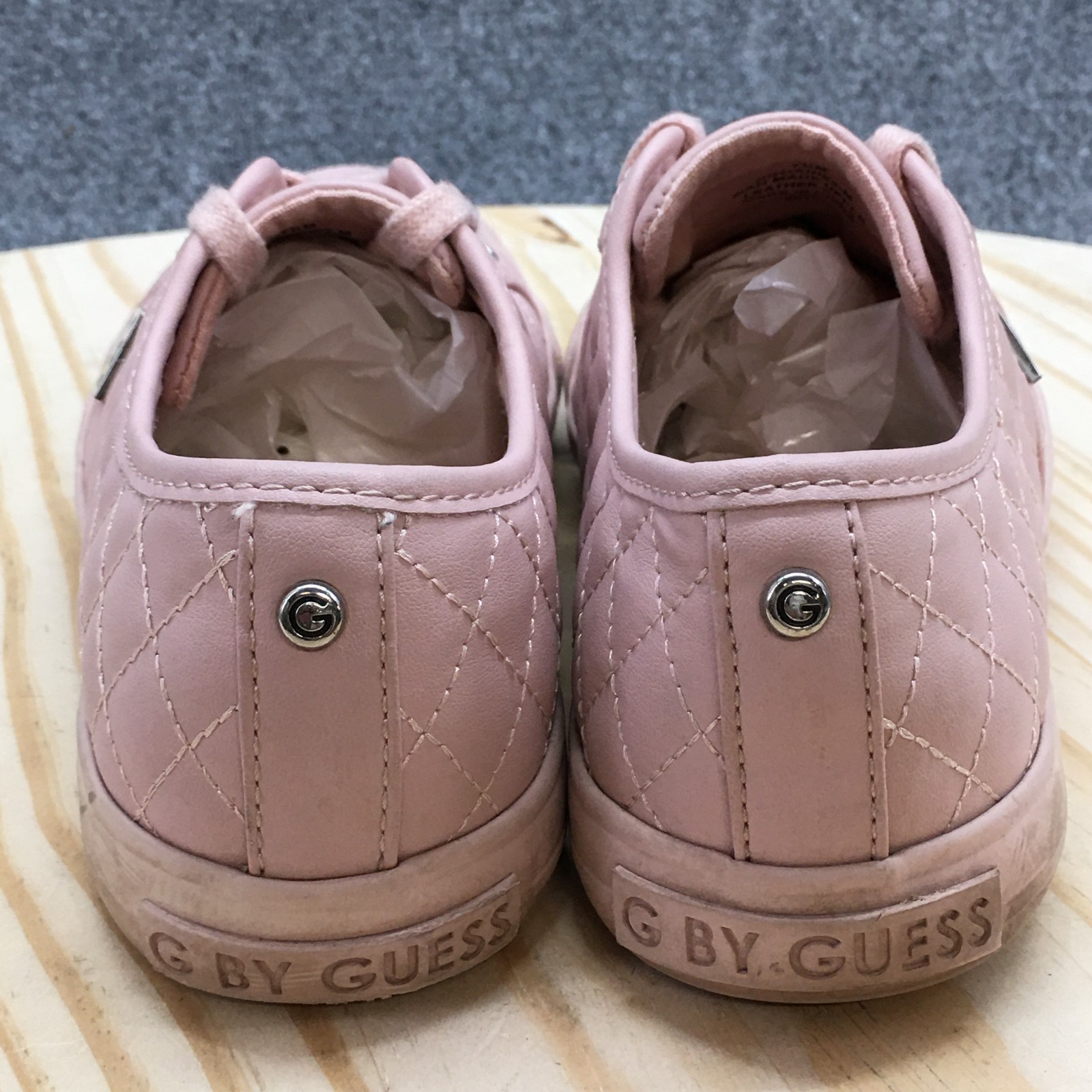 G by Guess Shoes Womens 7.5 GGoadie2 Sneakers Pink Faux Leather Quilted Lace Up