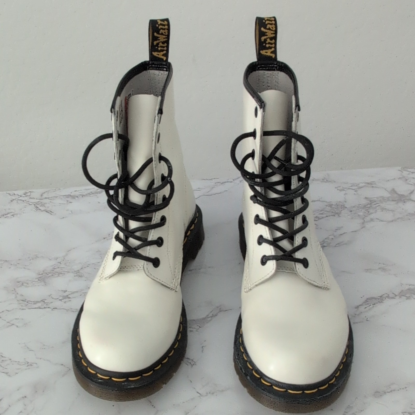 Dr. Martens 1460 White Leather Lace-Up Ankle Combat Boots Slip Resistant US 10