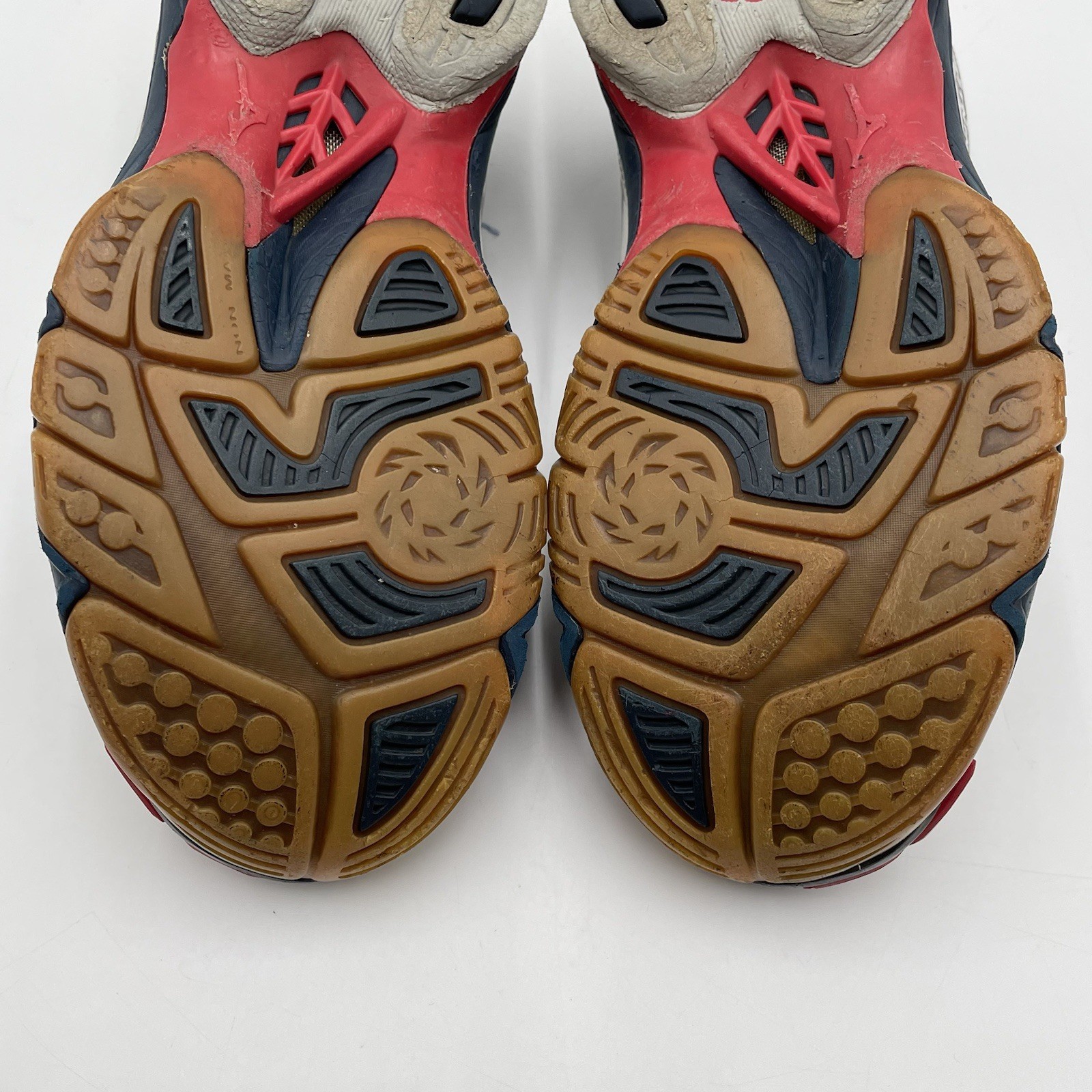 Mizuno Wave Lightning Z3 Womens Size 7 Volleyball Shoes USA FLAG Red White Blue