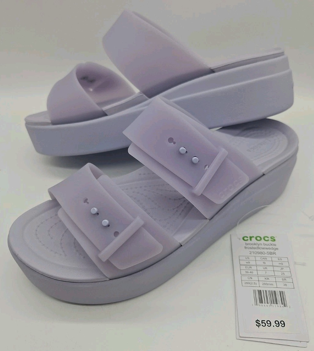 Crocs Brooklyn Women’s Sz 9 Frosted Purple Moon Buckle Low Wedge Platform
