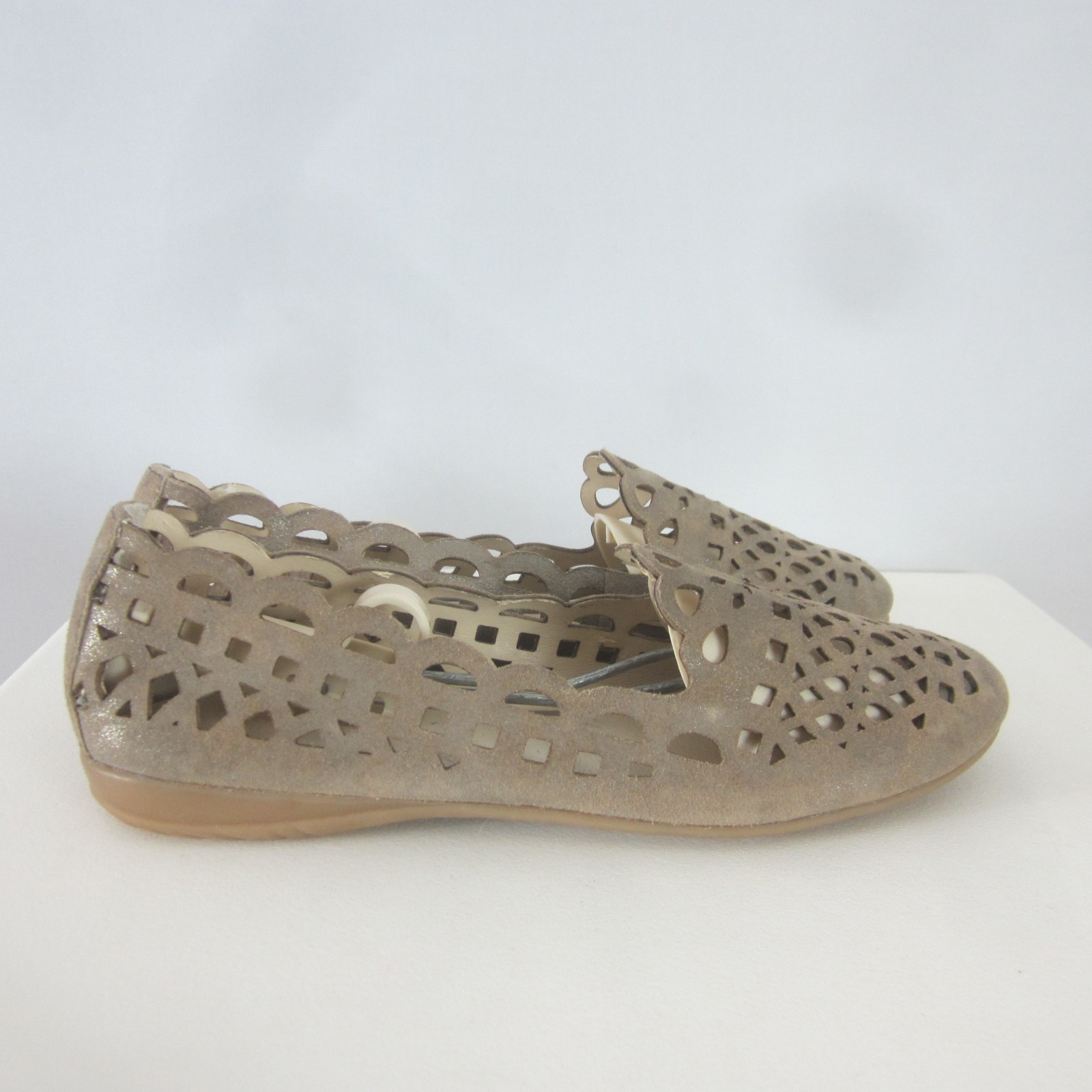 Gerry Weber Maren Womens US 8.5 US Metallic Taupe Leather Laser Cut 40