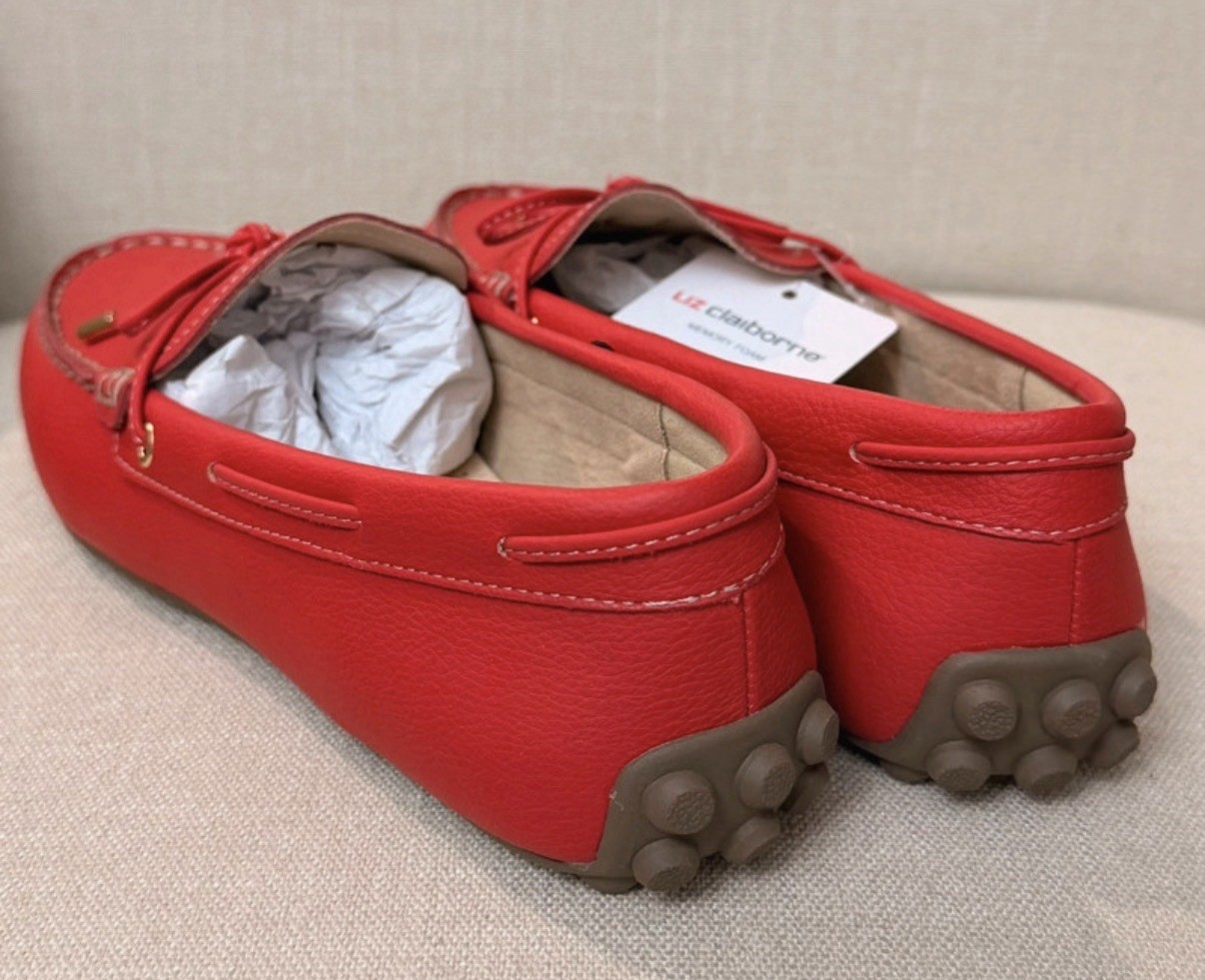 Liz Claiborne Women’s Red Loafer Flats Slip-On Memory Foam Bow Size 8 M