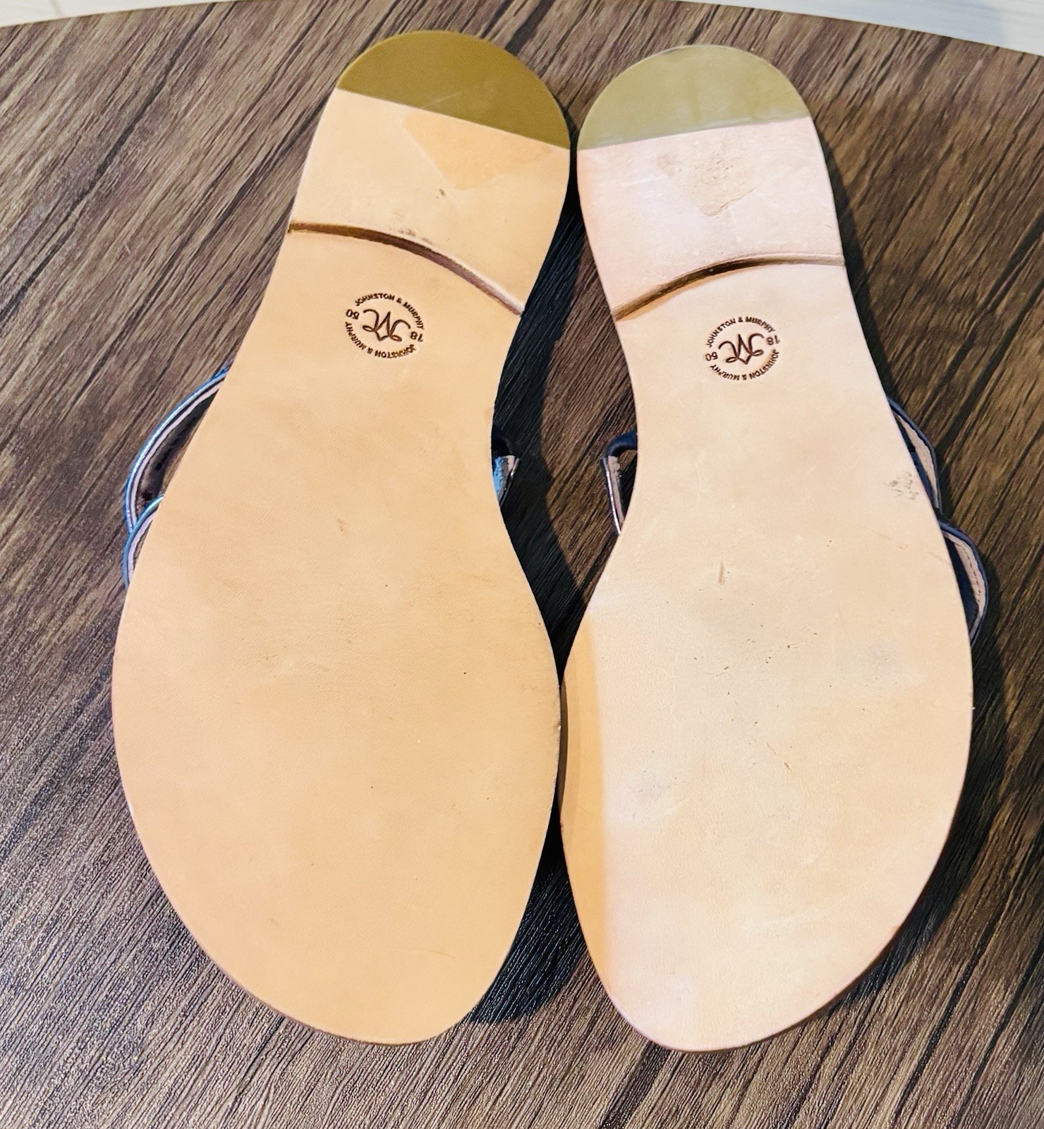 $158 NWOB Johnston & Murphy Multi Bow Cork Slide Leather Upper & Sole 8.5
