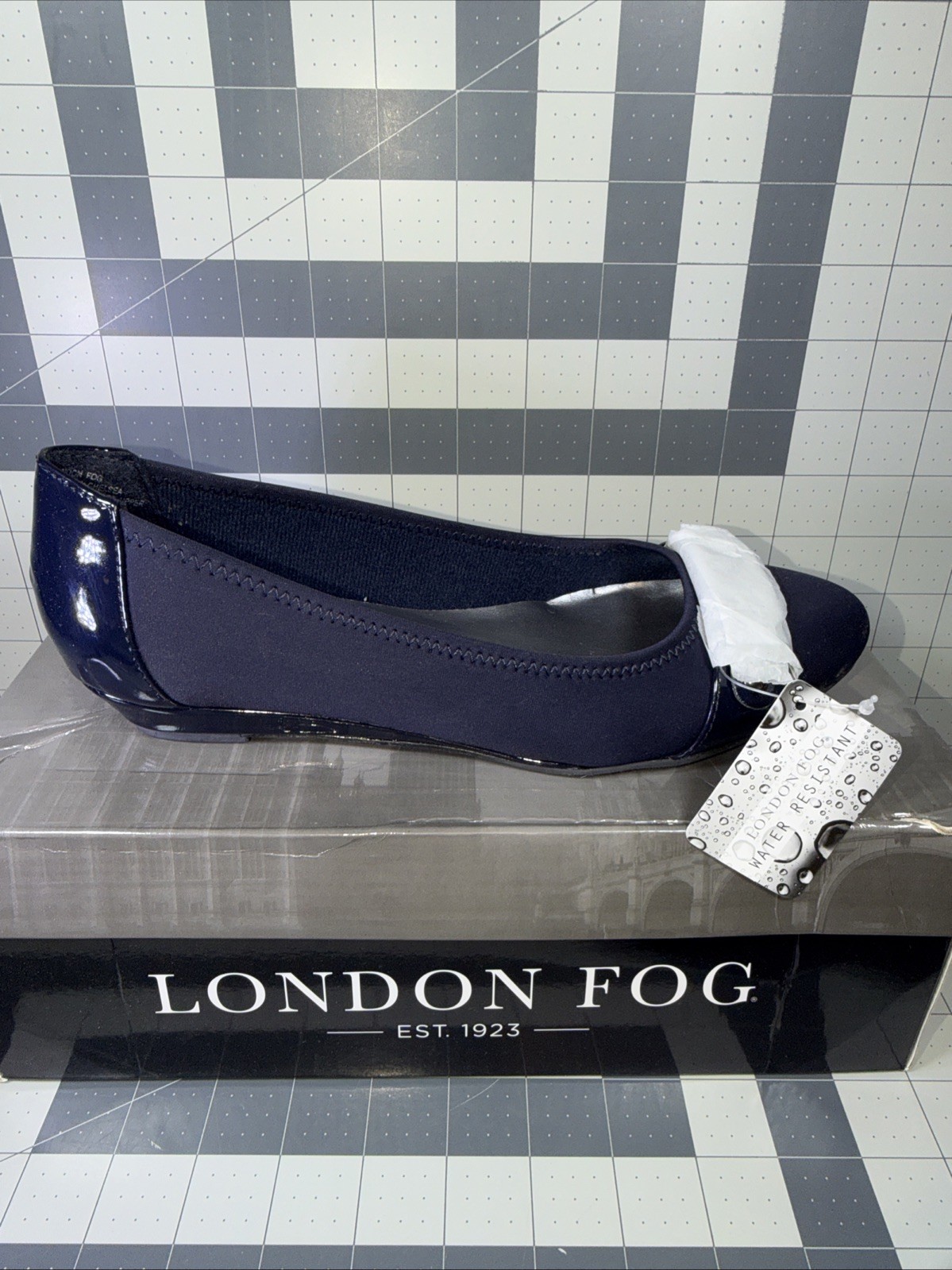 London Fog Chelsea Navy Fabric Flats Size 7.5 ZXK183 New W/ Box Water Resistant