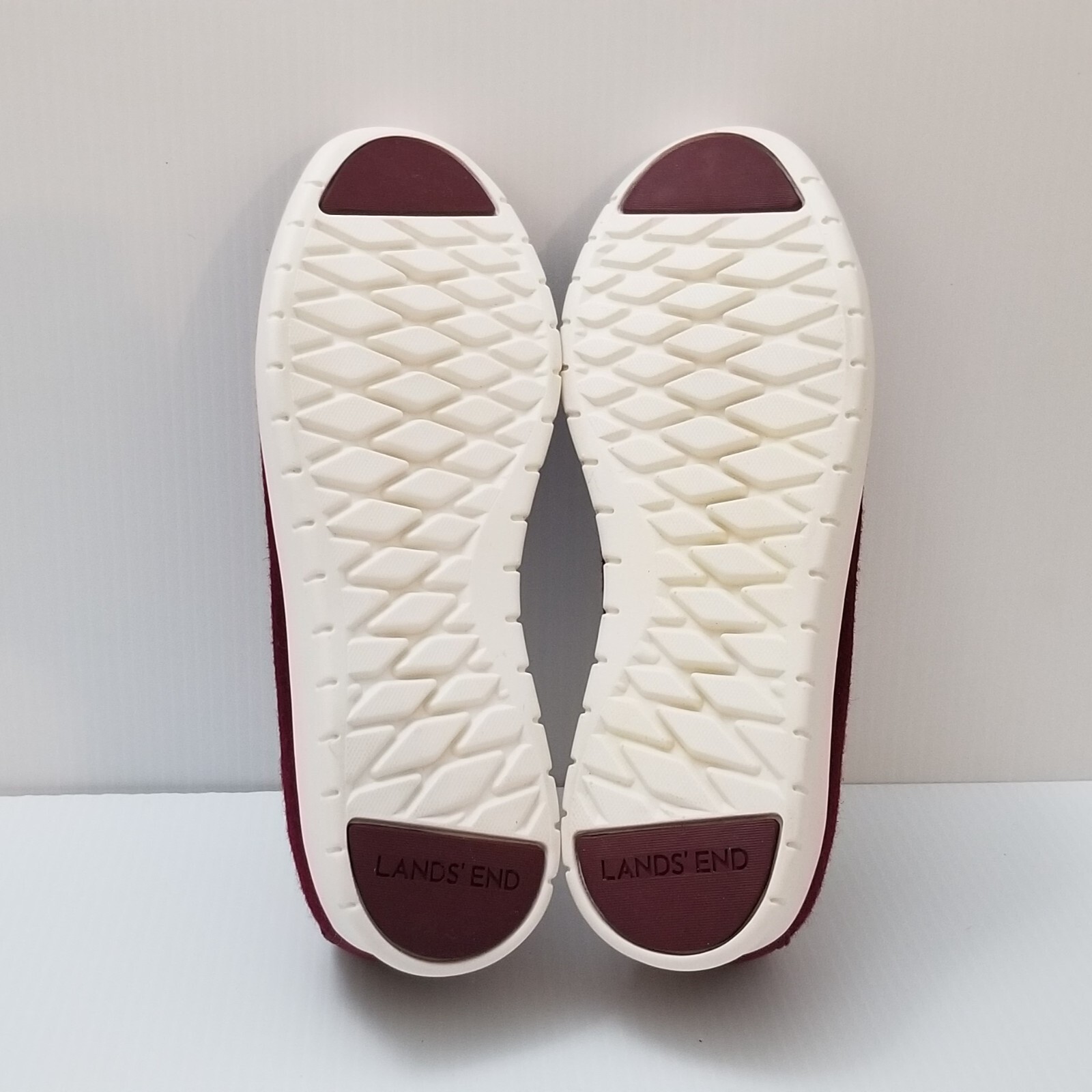 Lands End Womens 501815 Lightweight Comfort Wool Slip On Shoe Deep Claret 6D EUC