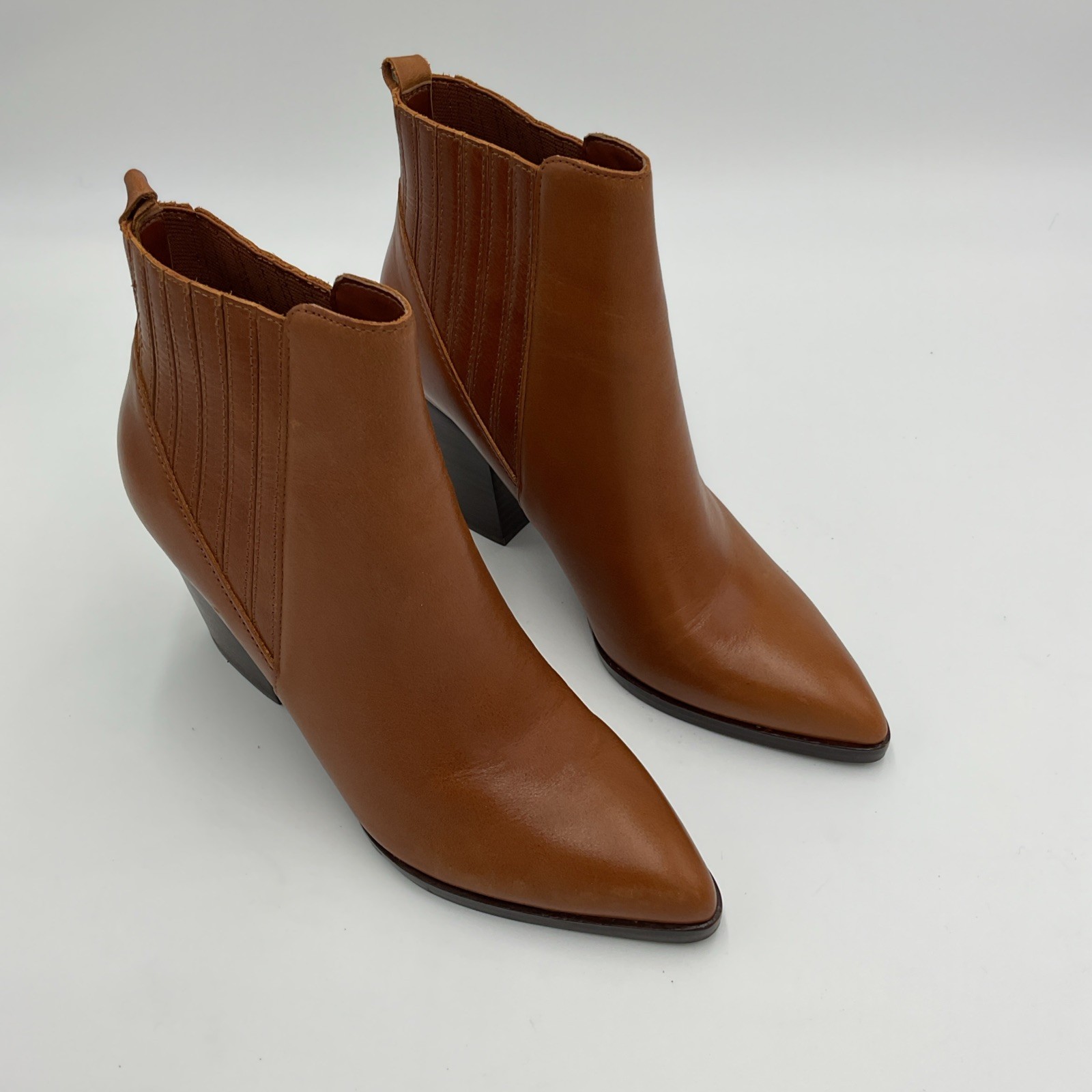 MARC FISHER LTD ML Alva Womens Sz 8M Pull-Tab Pull On Ankle Heel Boots NWOB