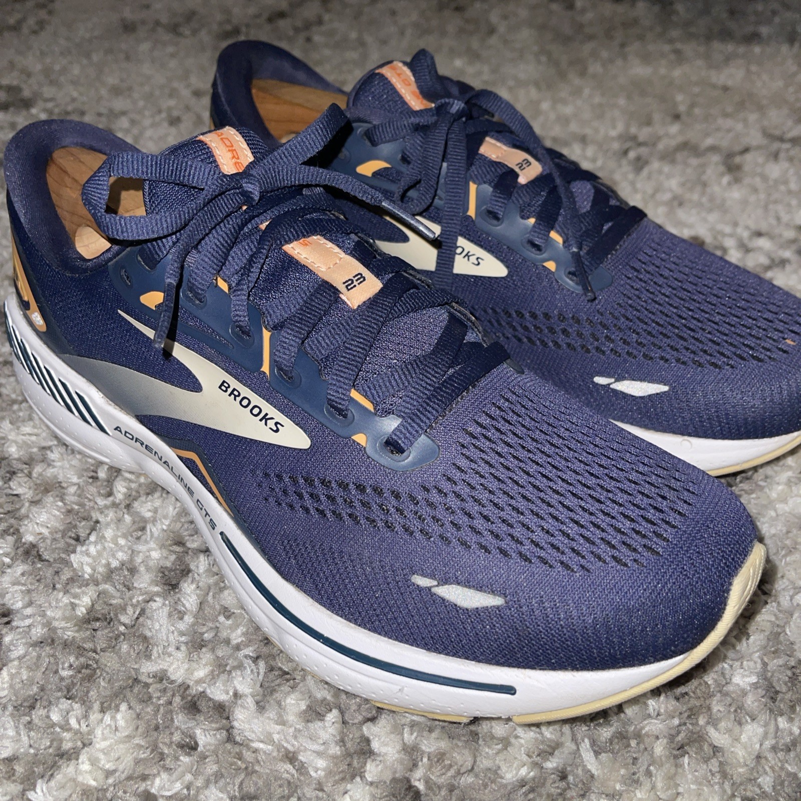 Brooks Adrenaline GTS 23 Running Shoes Womens 11 Peacoat Blue Peach 1203811B482