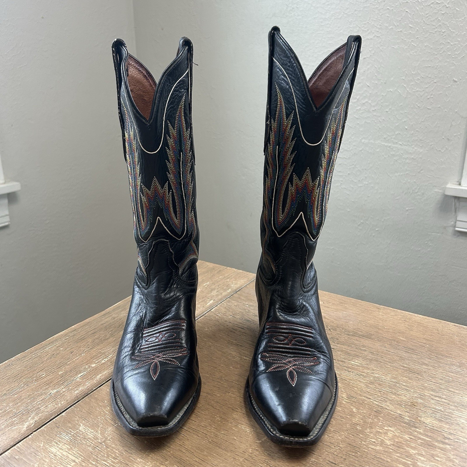 Vintage 70s Tony Lama Western Cowgirl Boots 5.5M Flame Stitched Festival Rodeo
