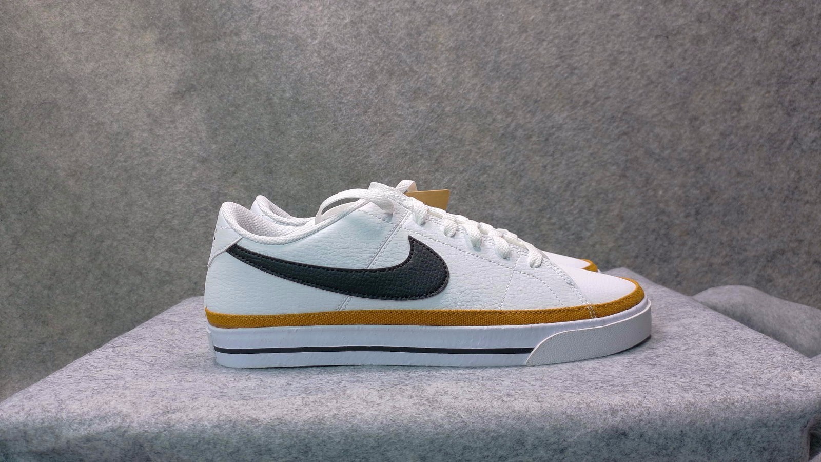 Size 7 – Nike Court Legacy NN Women’s White/Black-Desert Ochre DH3162 100