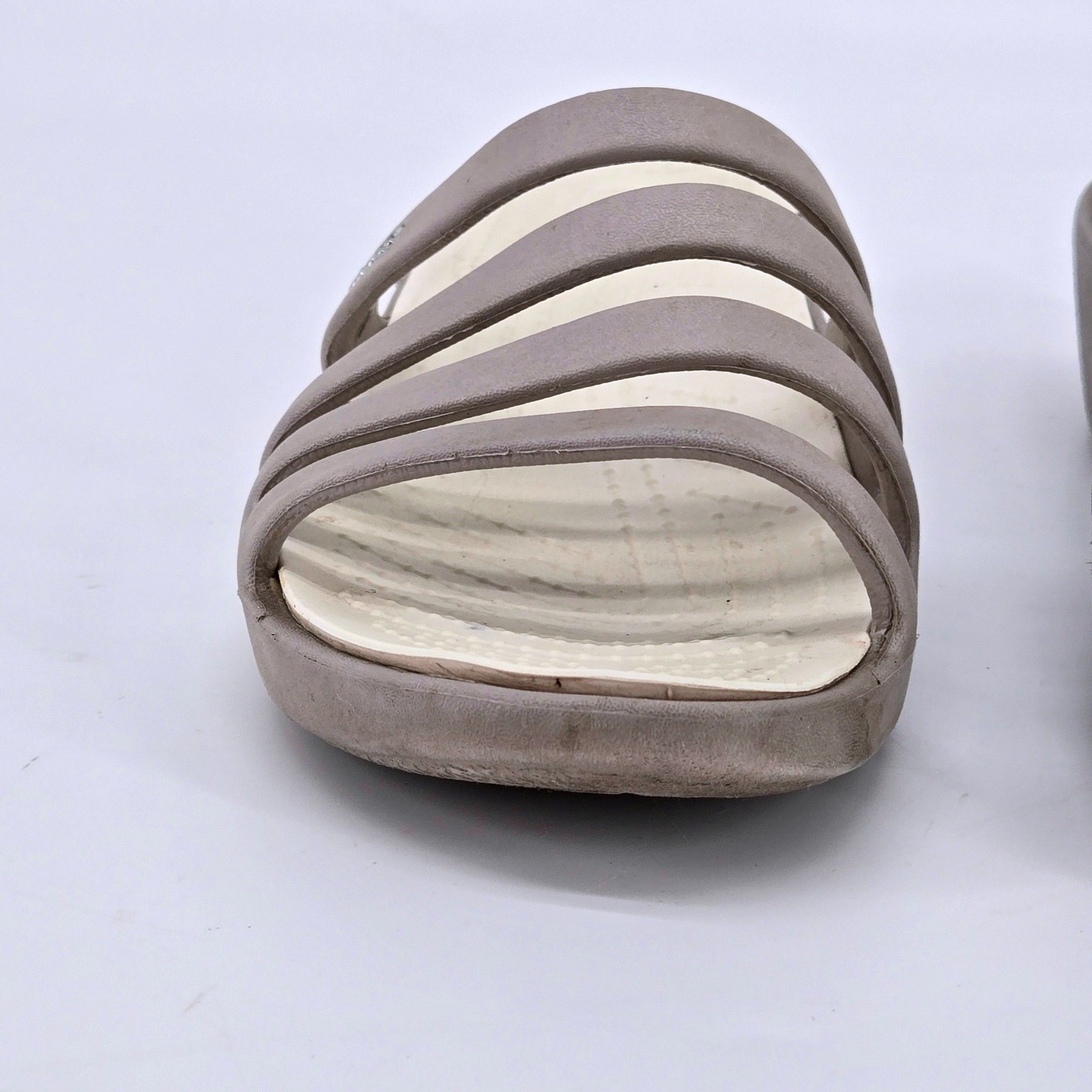 Crocs Patricia Four Strap Wedge Sandals Stucco Mushroom Neutral Women’s Size 7