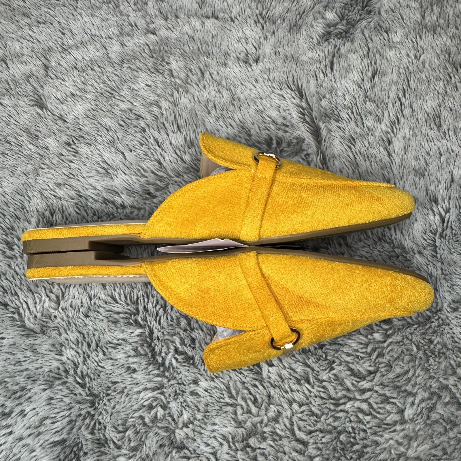 MUSSHOE Women’s Slip On Pointed Toe Comfort Flats Mules Backless Size 5 Yellow